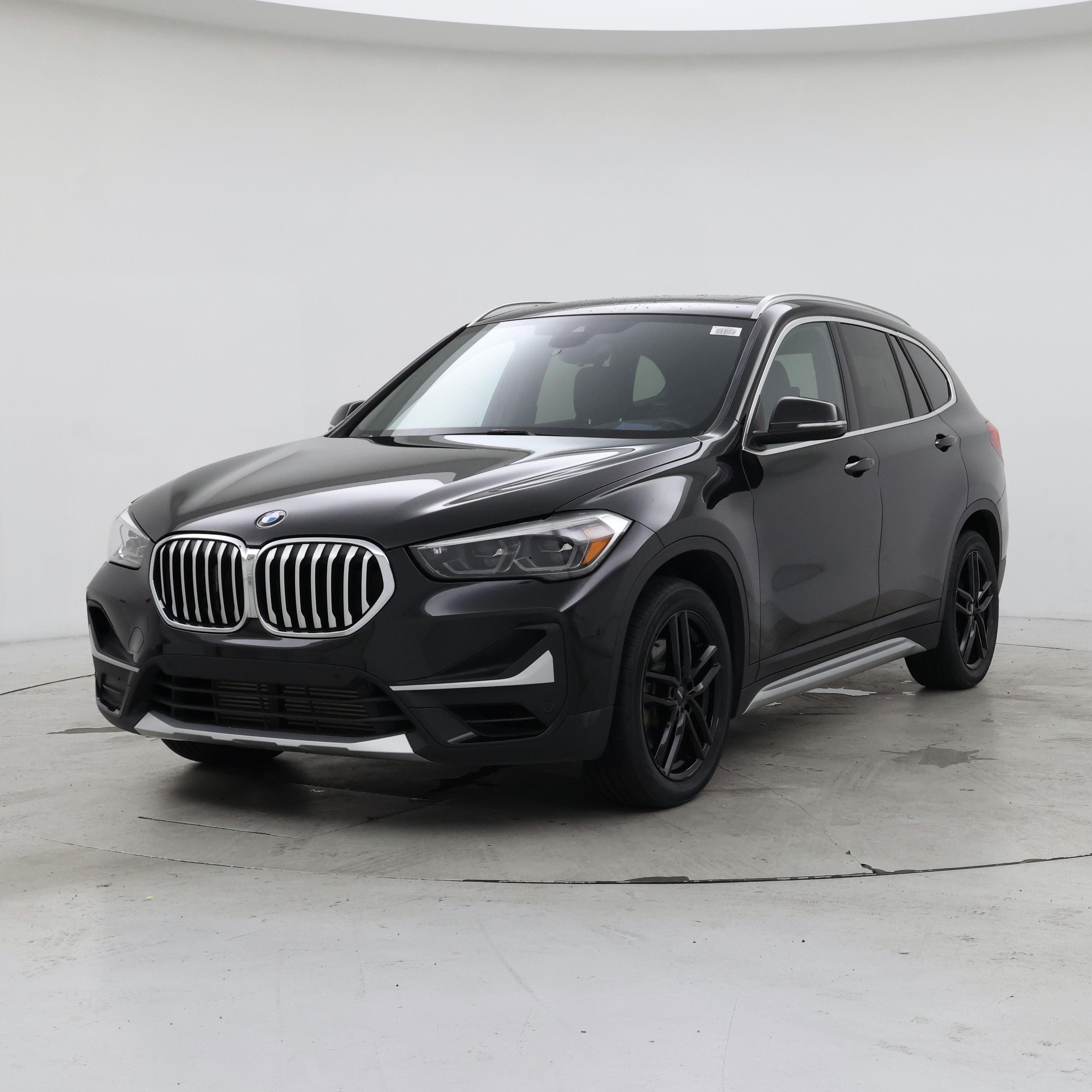 Thumbnail: 2021 BMW X1 - 4