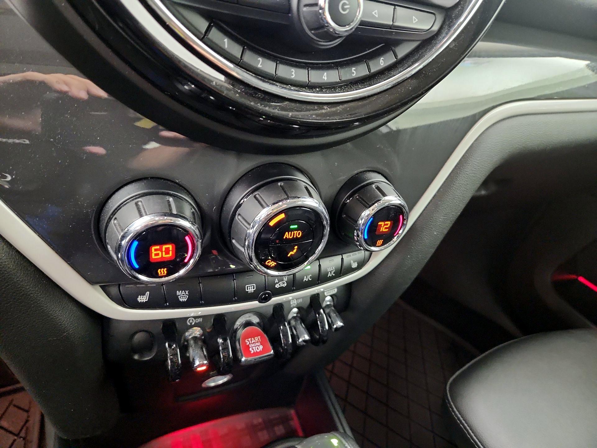 Thumbnail: 2019 MINI Cooper Countryman - 16