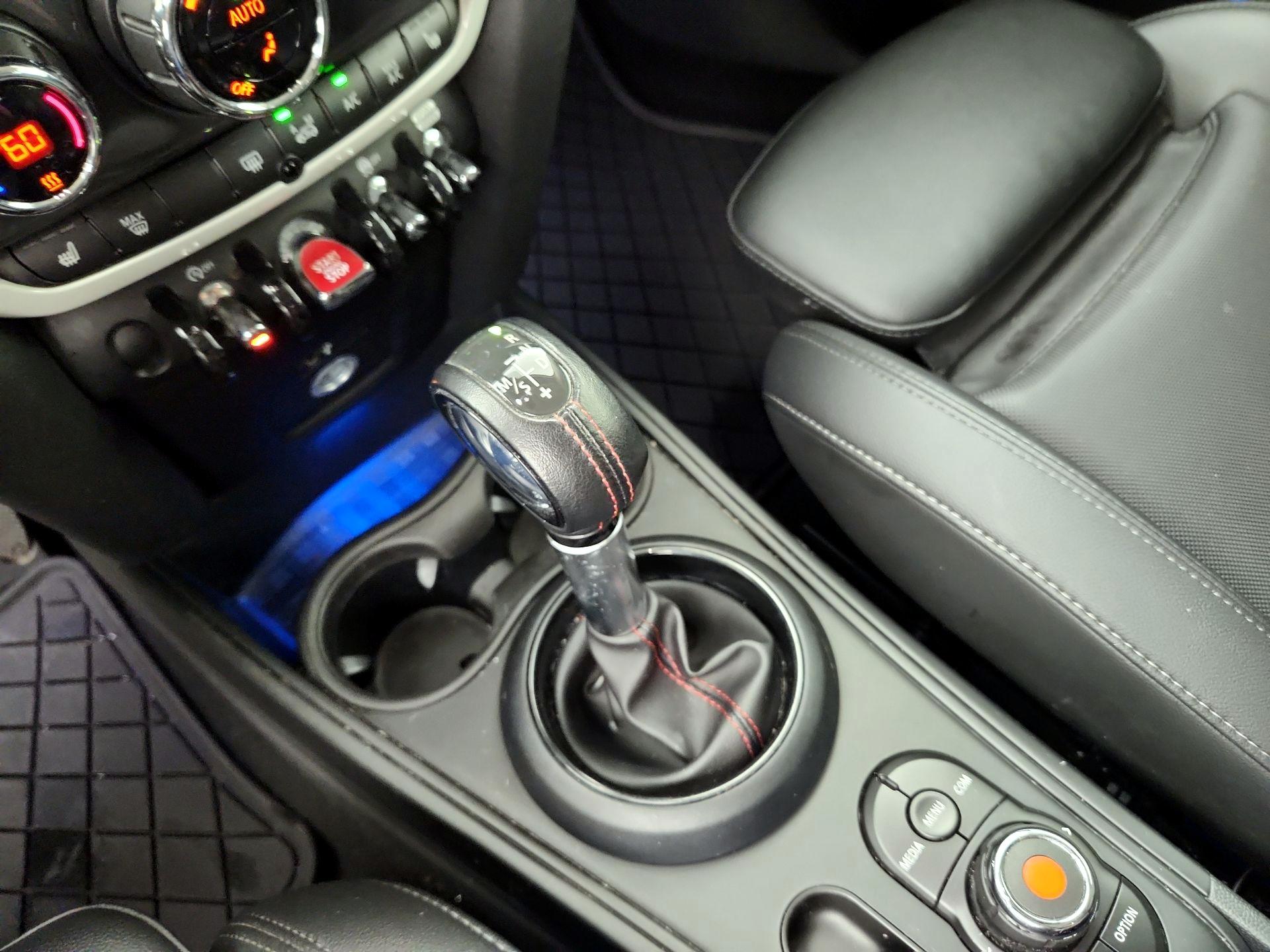Thumbnail: 2019 MINI Cooper Countryman - 17