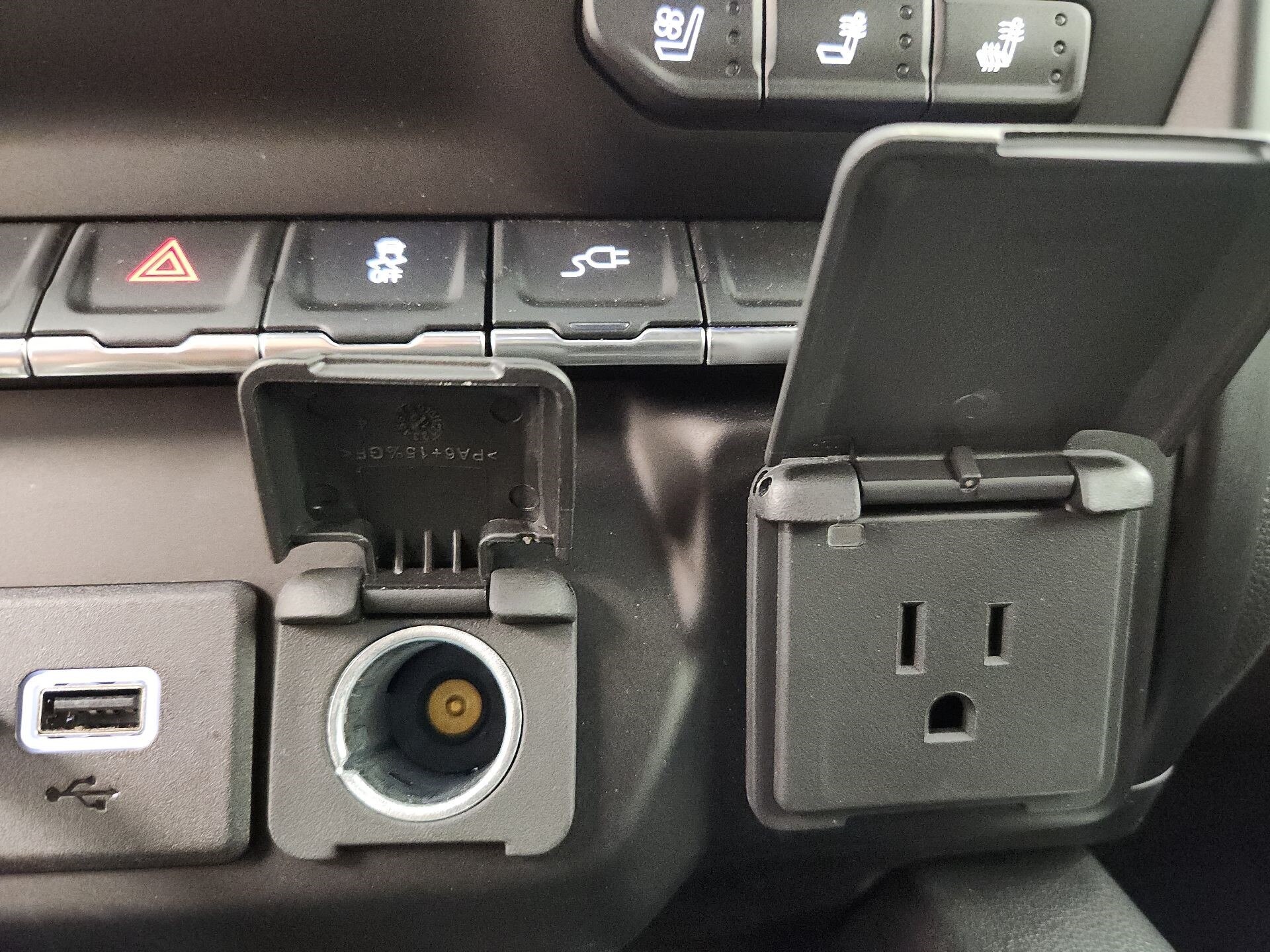 Thumbnail: 2019 Chevrolet Silverado 1500 - 18