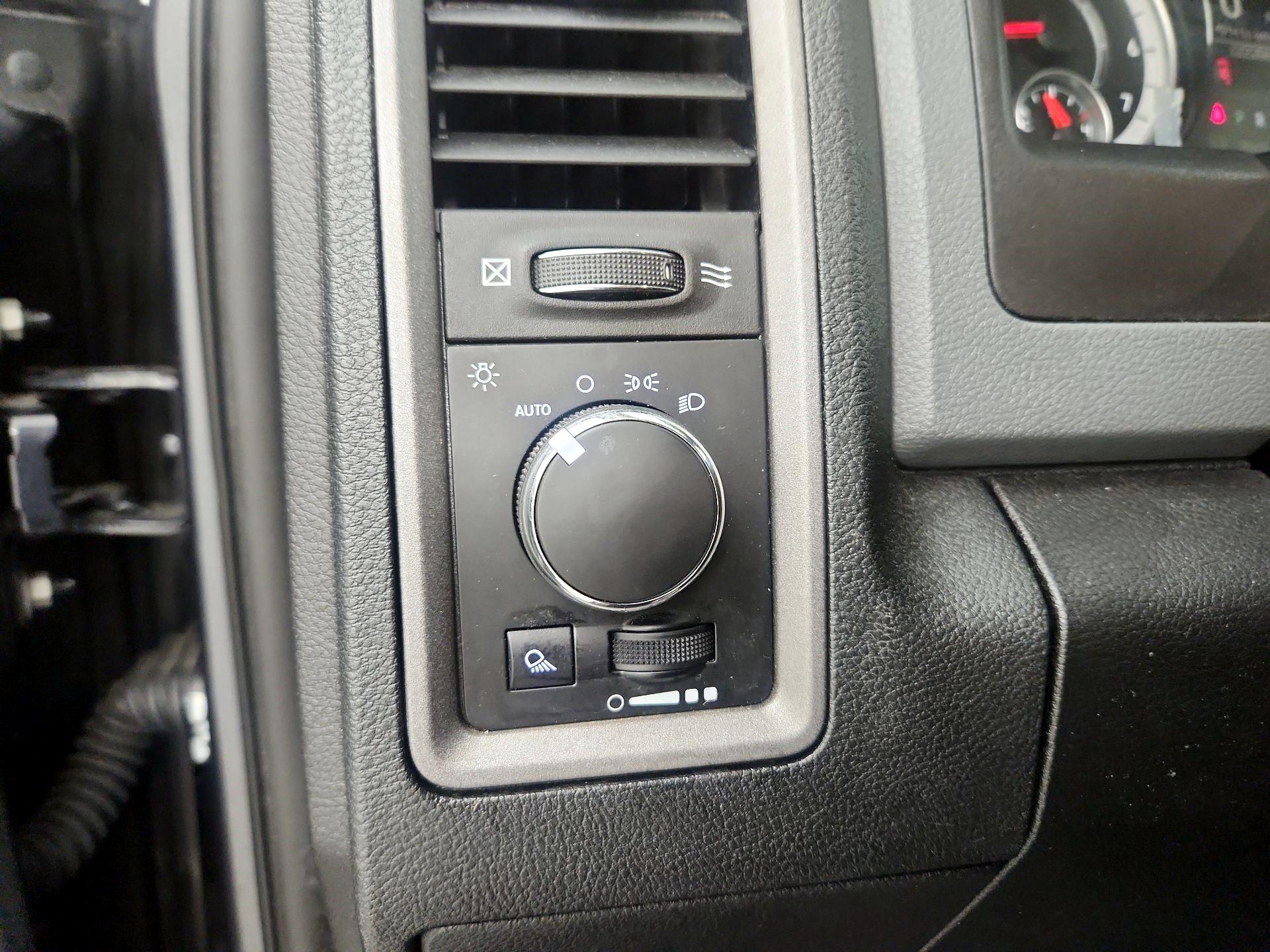 Thumbnail: 2018 RAM 1500 - 13