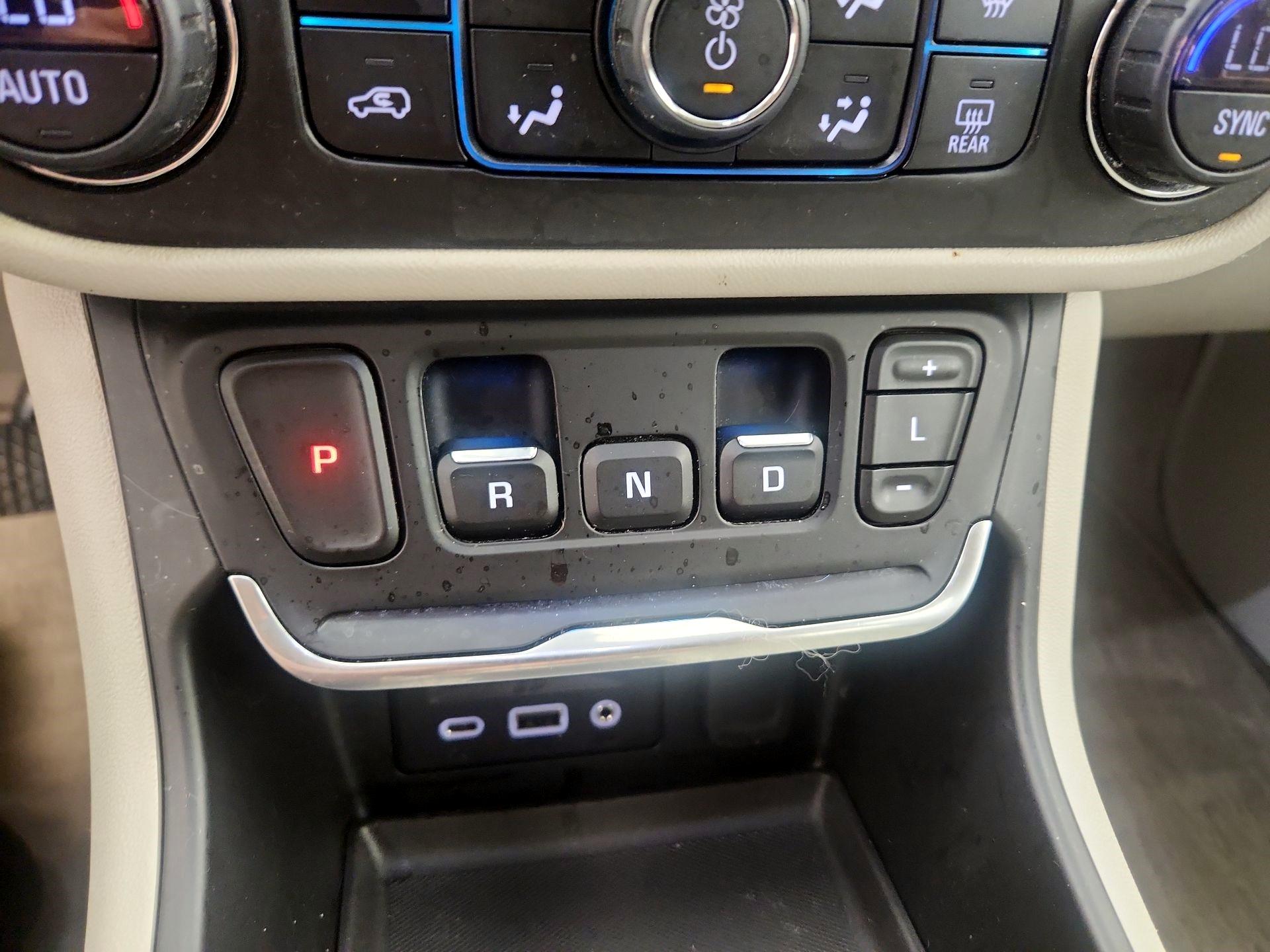 Thumbnail: 2019 GMC Terrain - 18