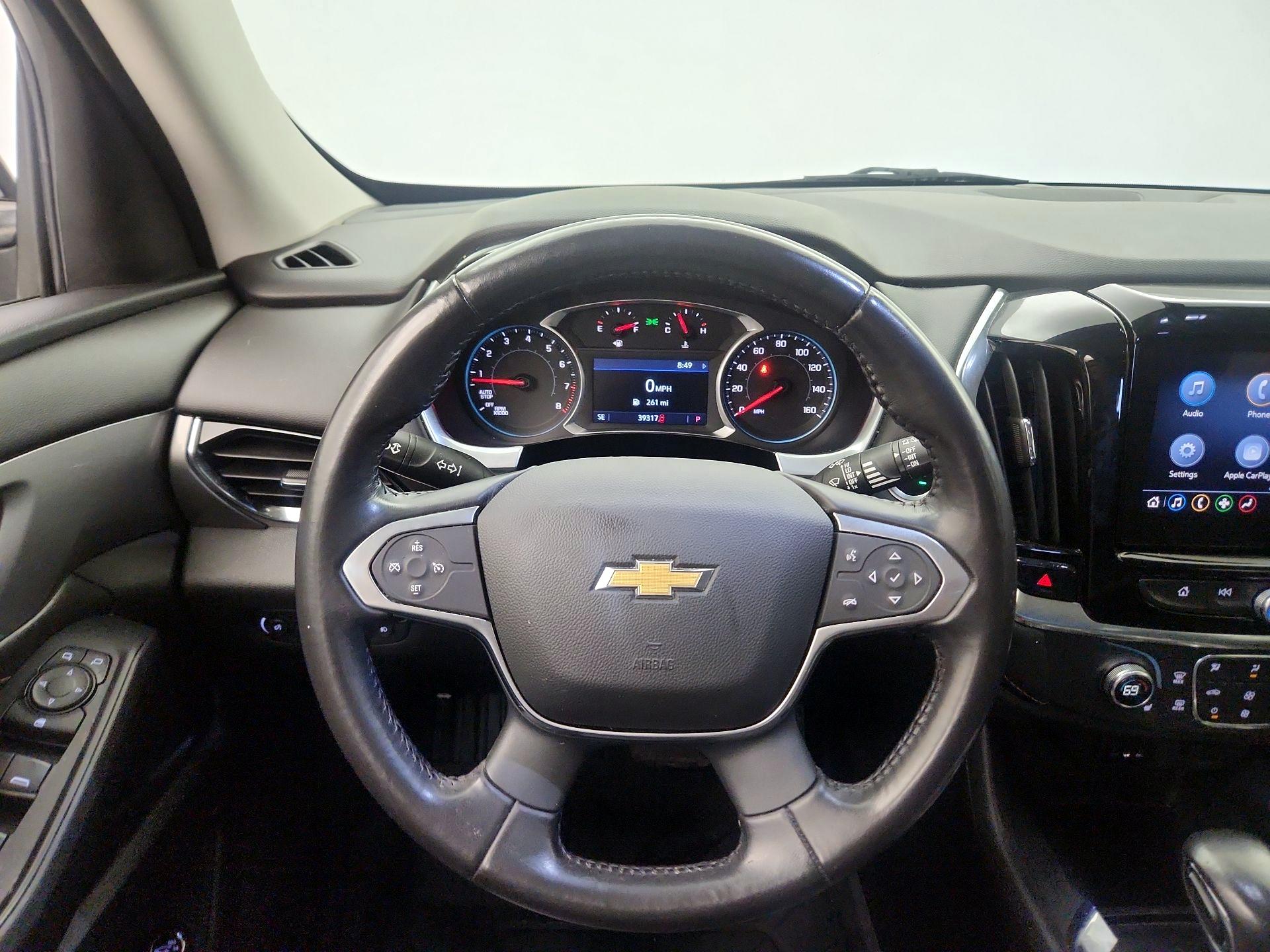 Thumbnail: 2021 Chevrolet Traverse - 10