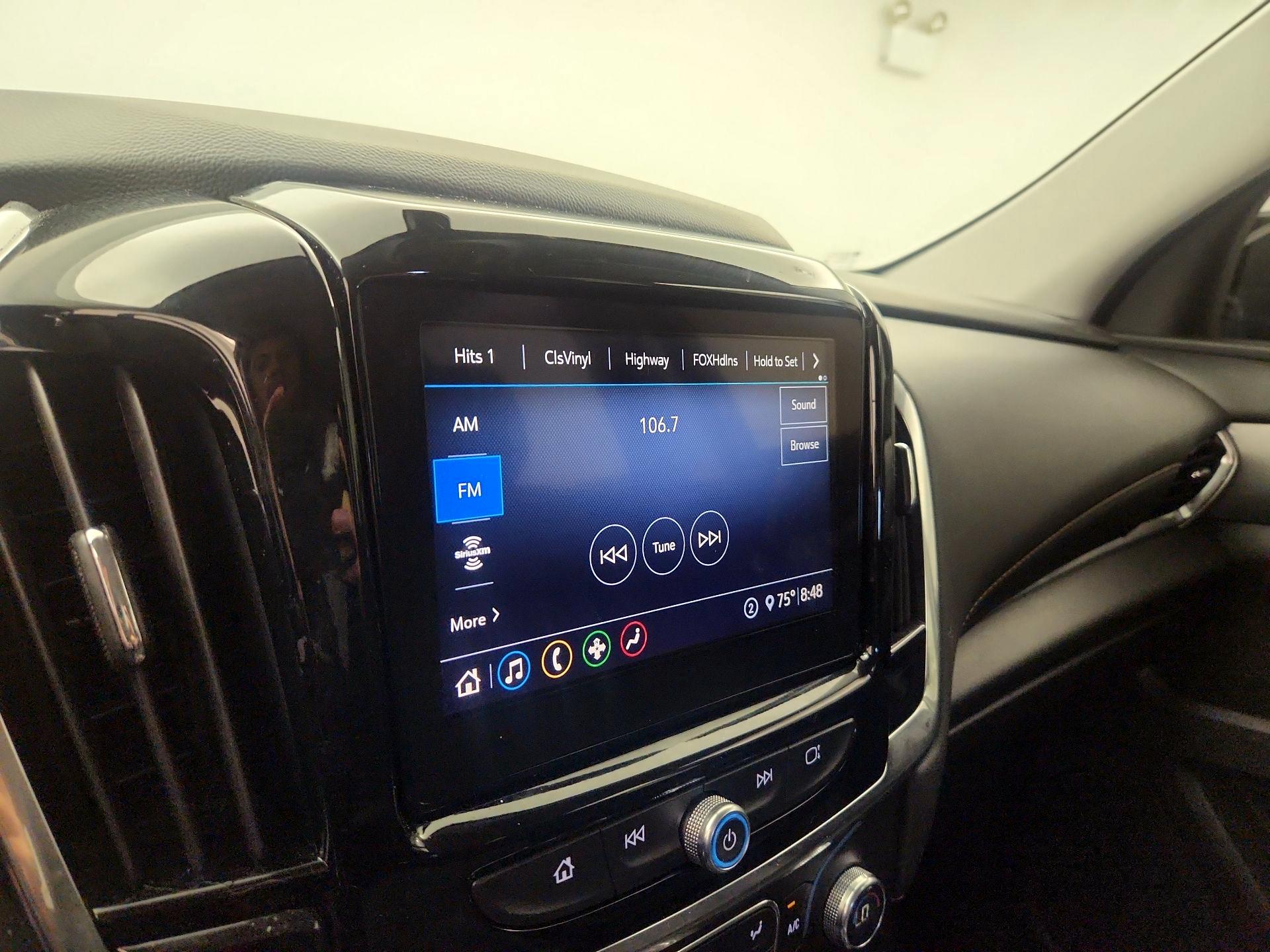 Thumbnail: 2021 Chevrolet Traverse - 15