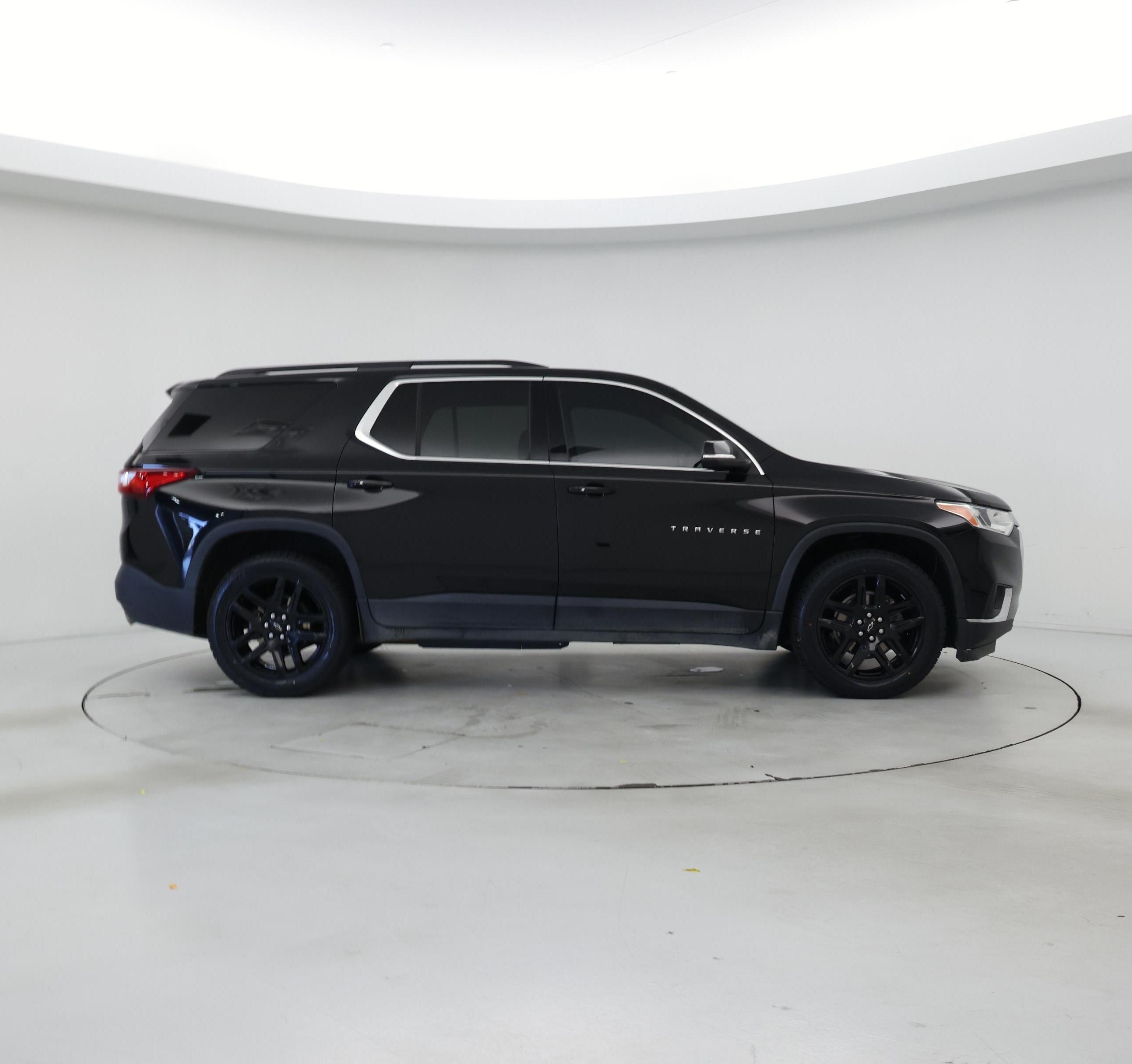 Thumbnail: 2021 Chevrolet Traverse - 7