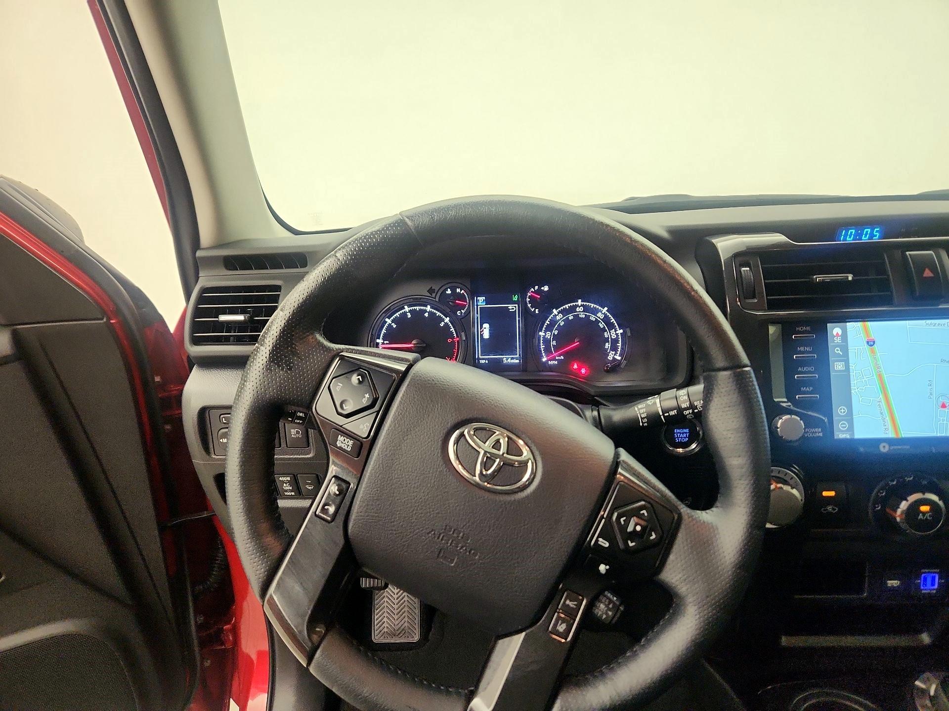 Thumbnail: 2023 Toyota 4Runner - 10