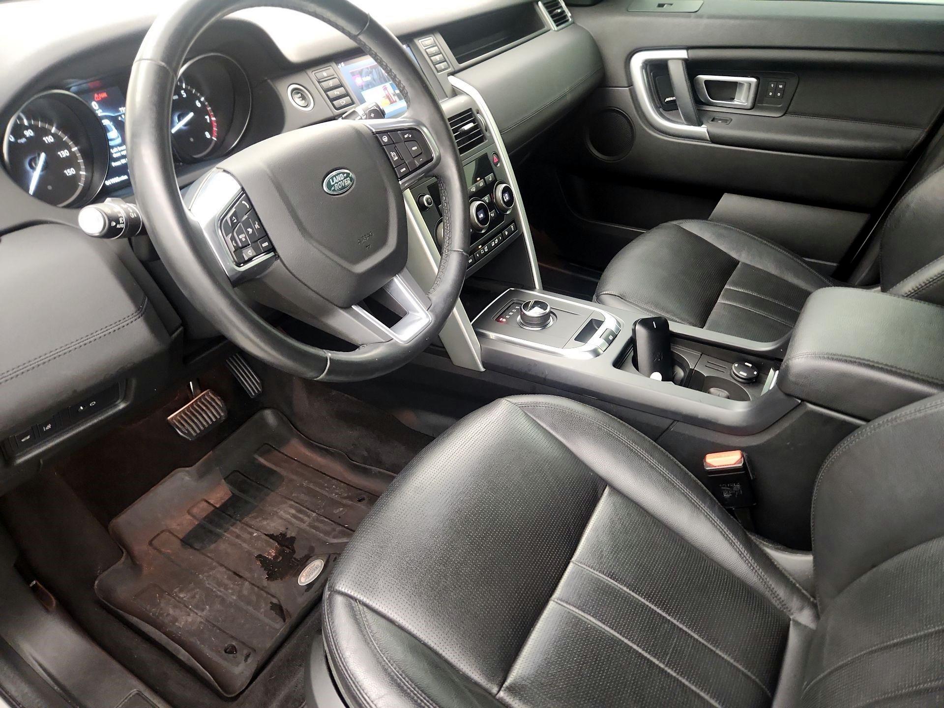 Thumbnail: 2019 Land Rover Discovery Sport - 11
