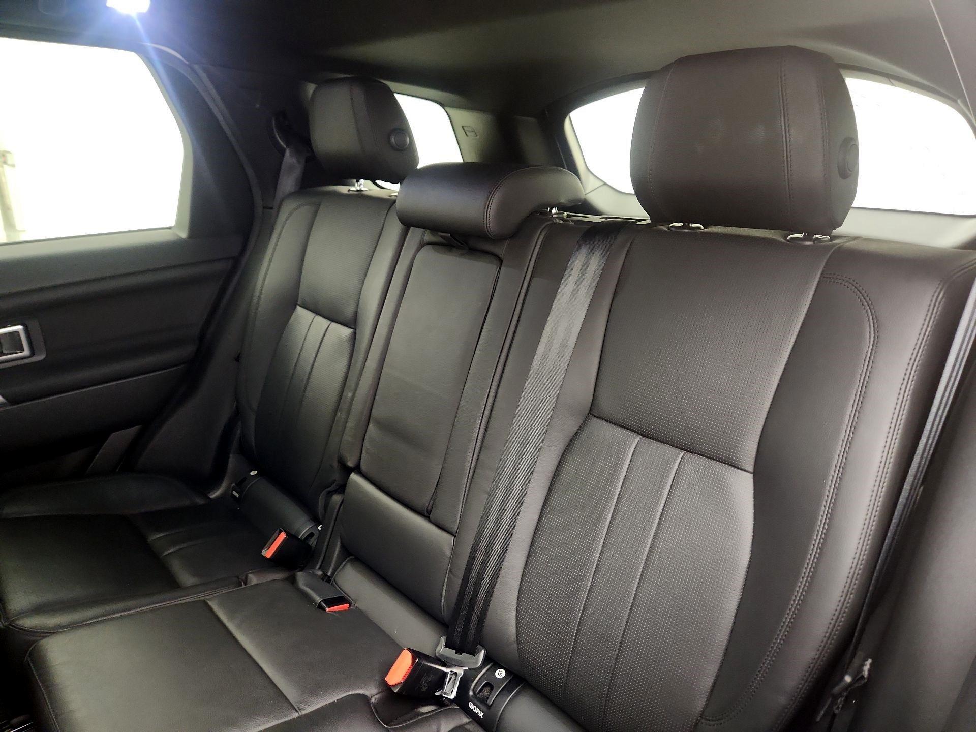 Thumbnail: 2019 Land Rover Discovery Sport - 19