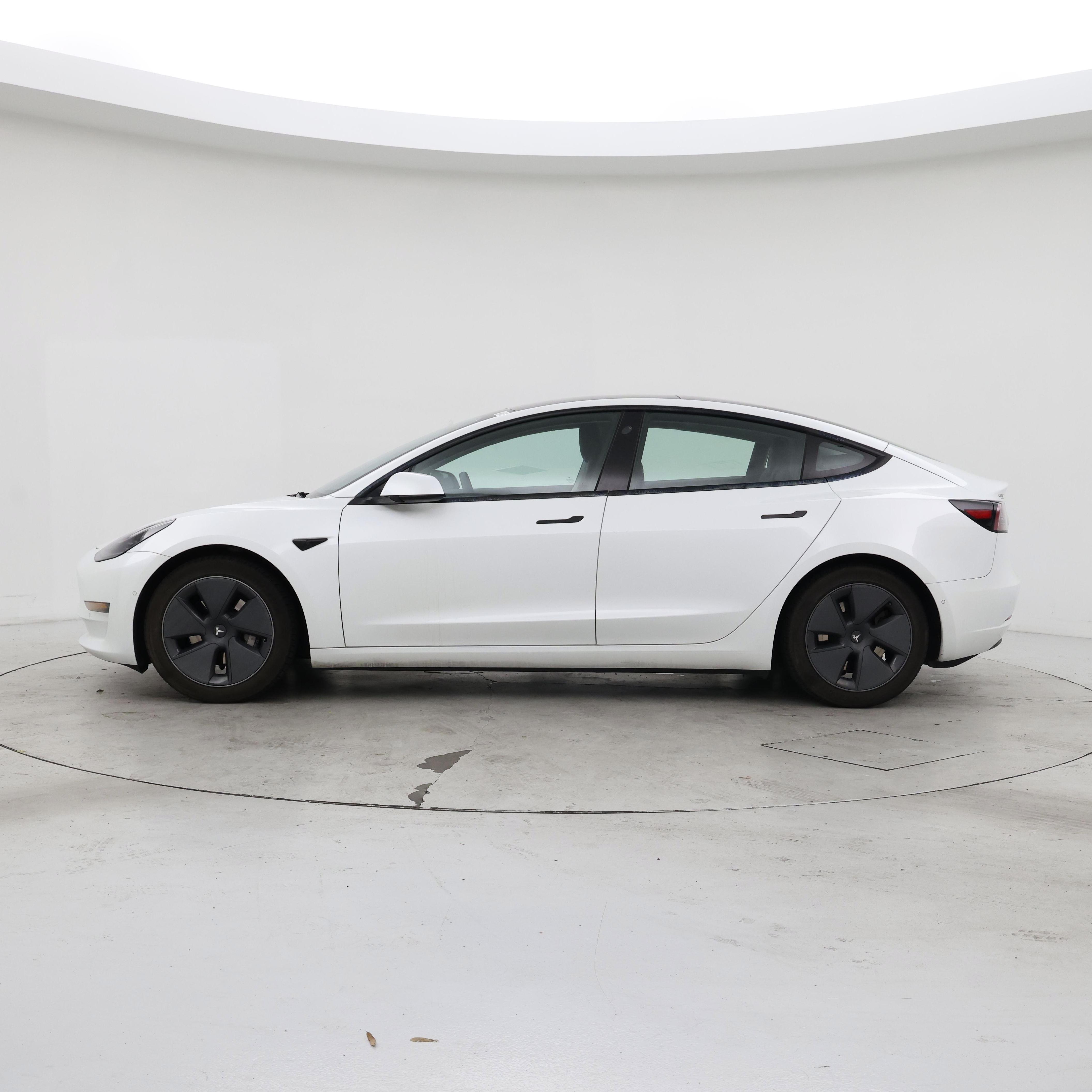Thumbnail: 2021 Tesla Model 3 - 3
