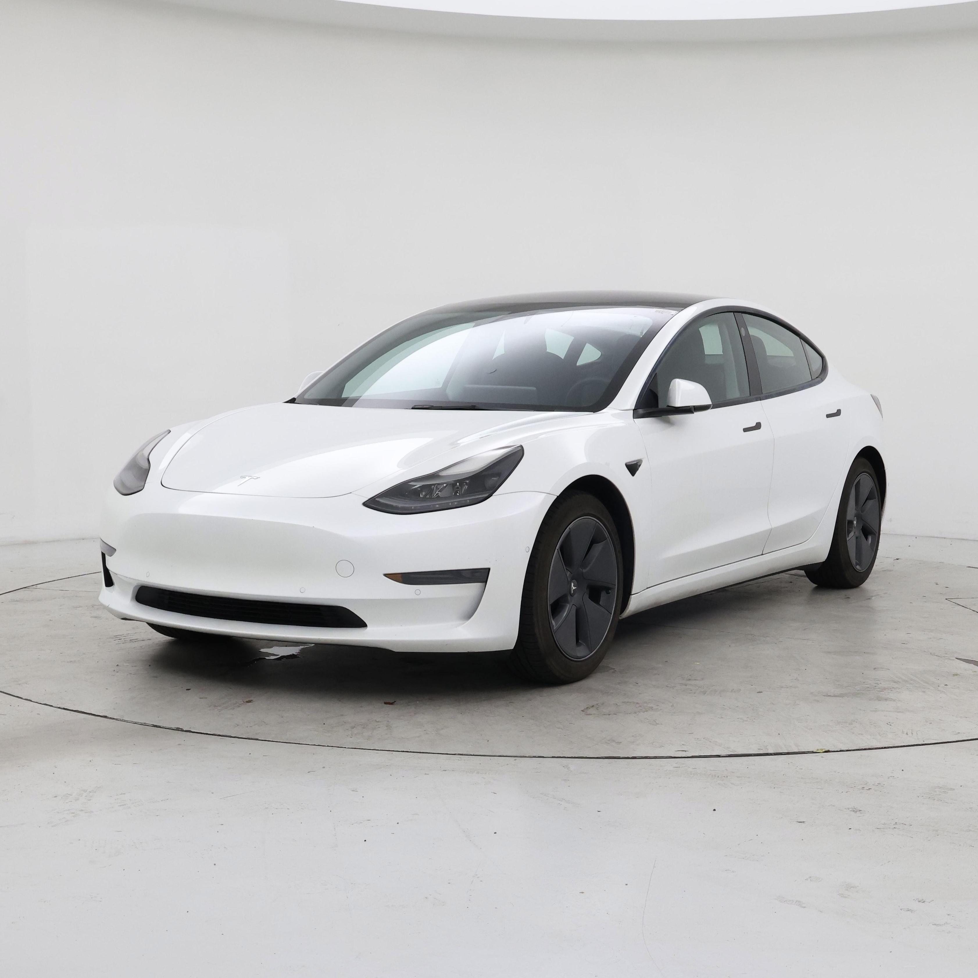 Thumbnail: 2021 Tesla Model 3 - 4