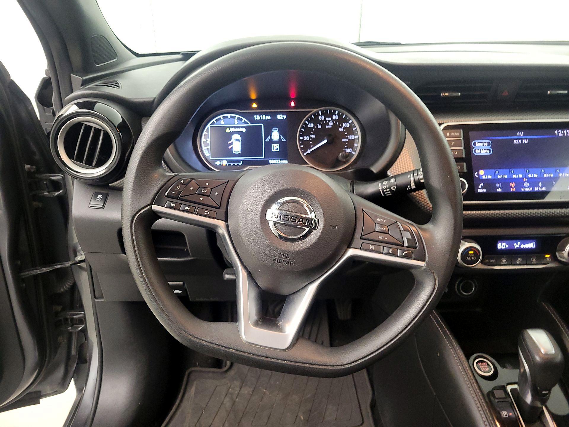Thumbnail: 2019 Nissan Kicks - 10
