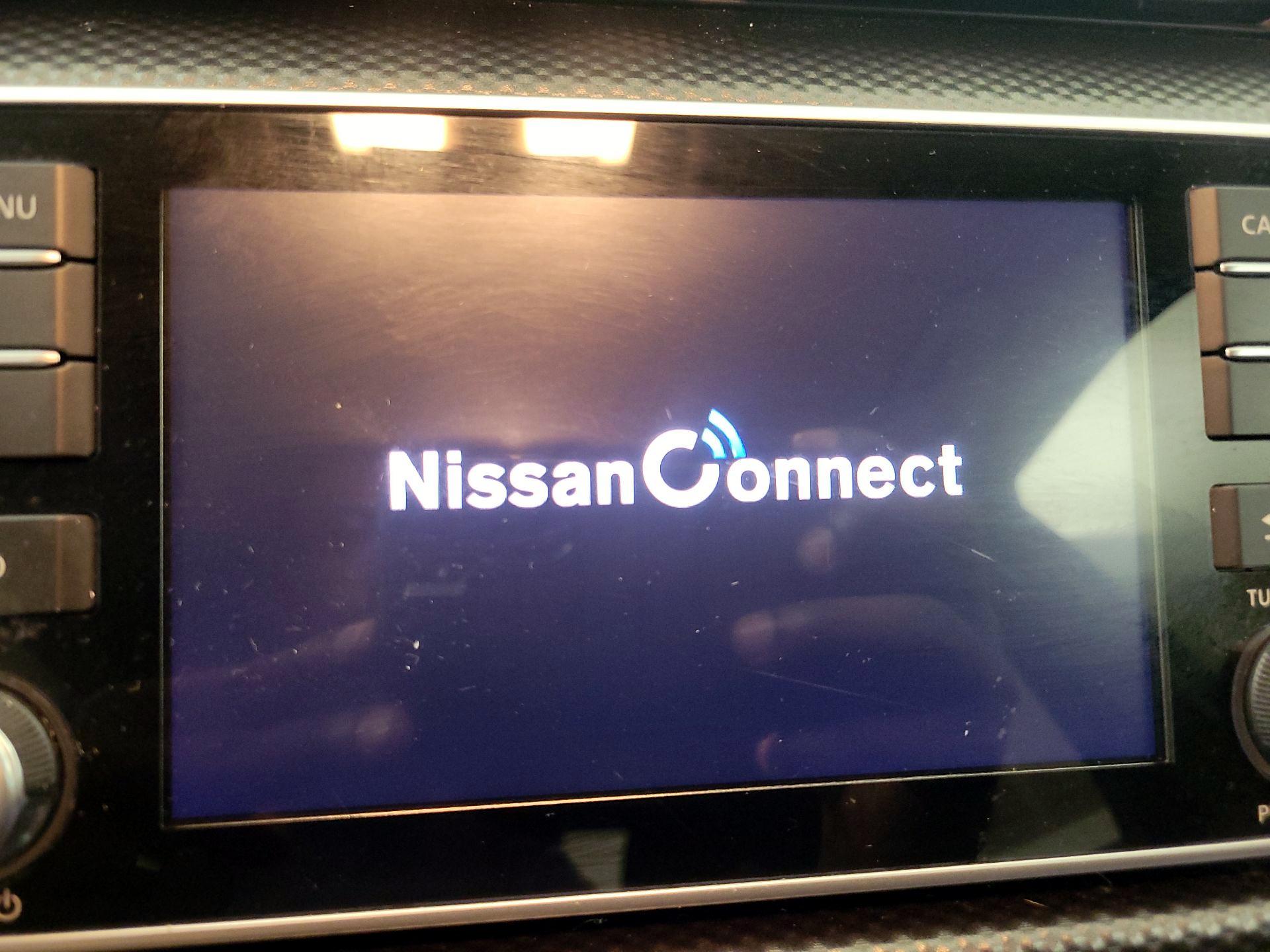Thumbnail: 2019 Nissan Kicks - 15