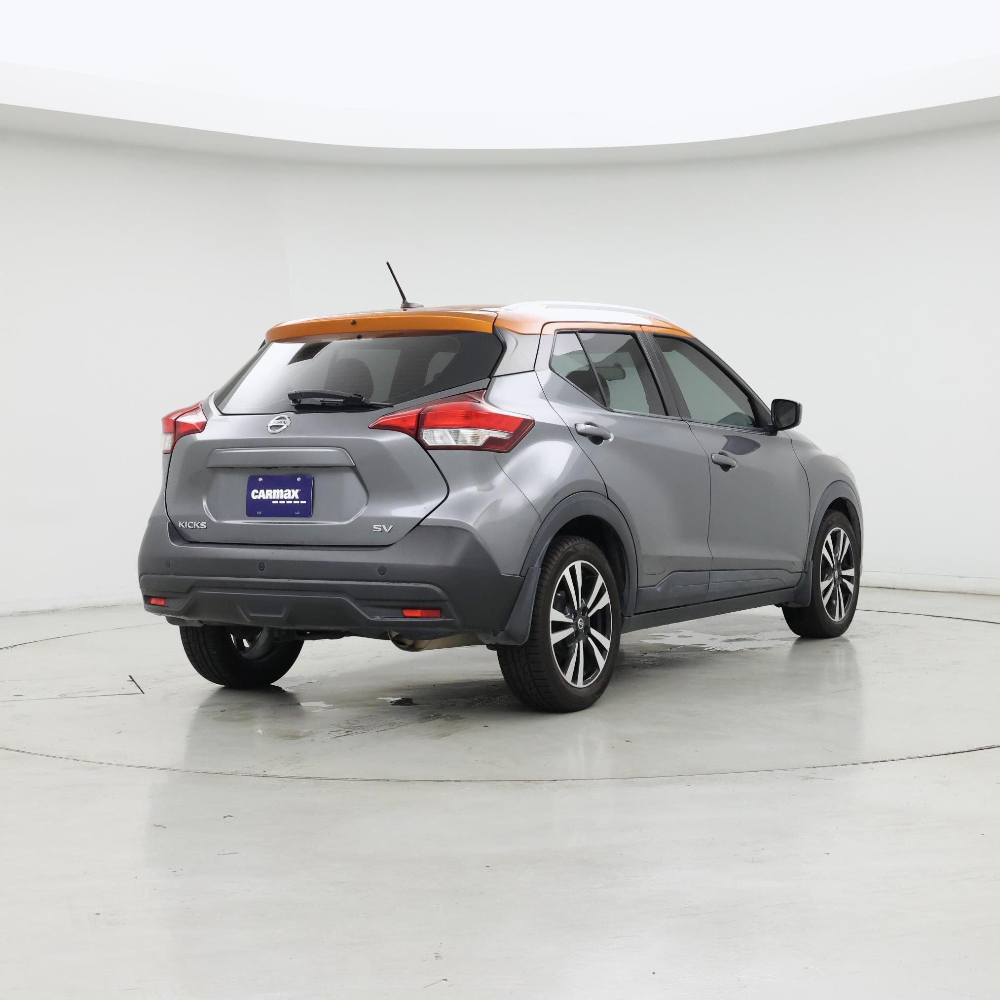 Thumbnail: 2019 Nissan Kicks - 8