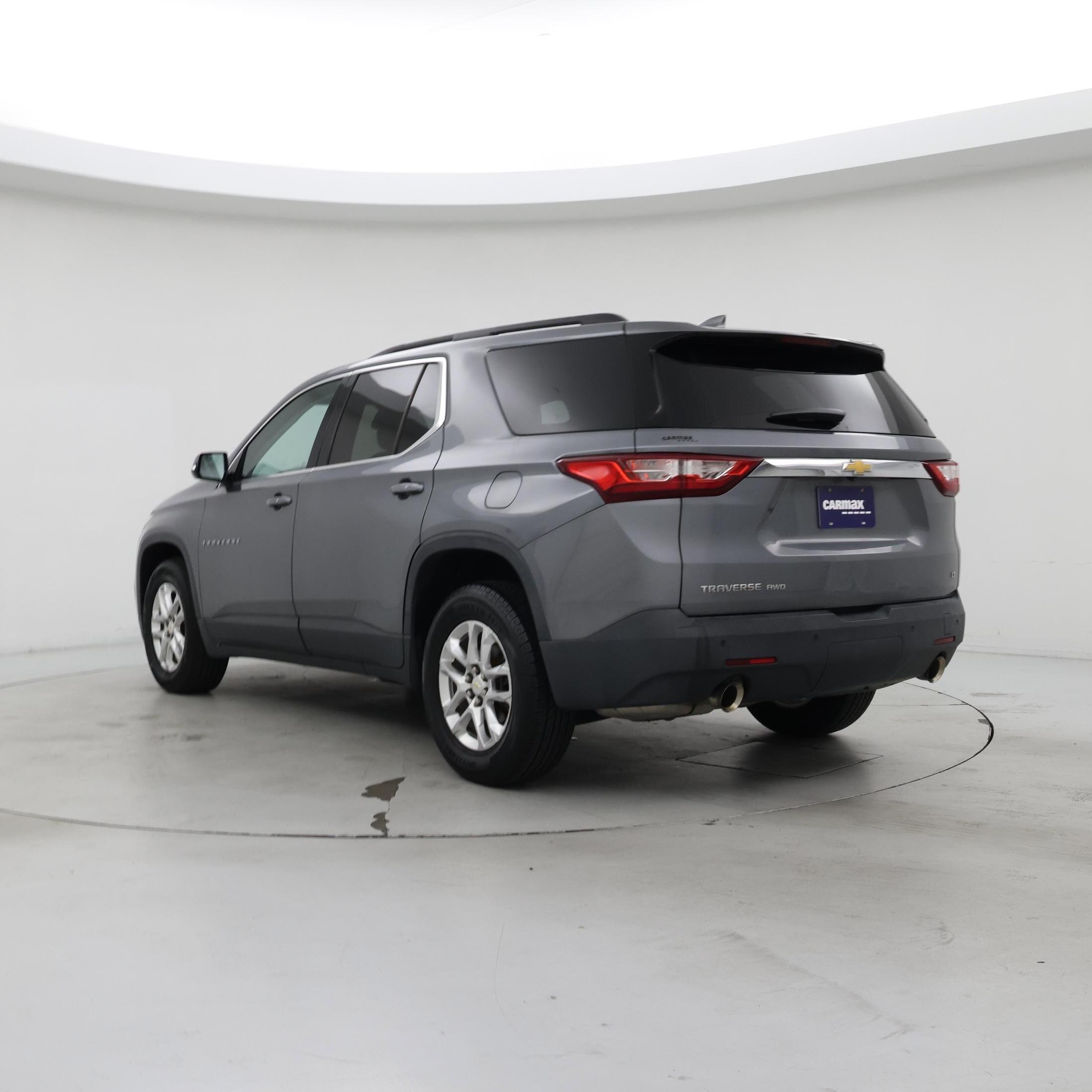 Thumbnail: 2019 Chevrolet Traverse - 2