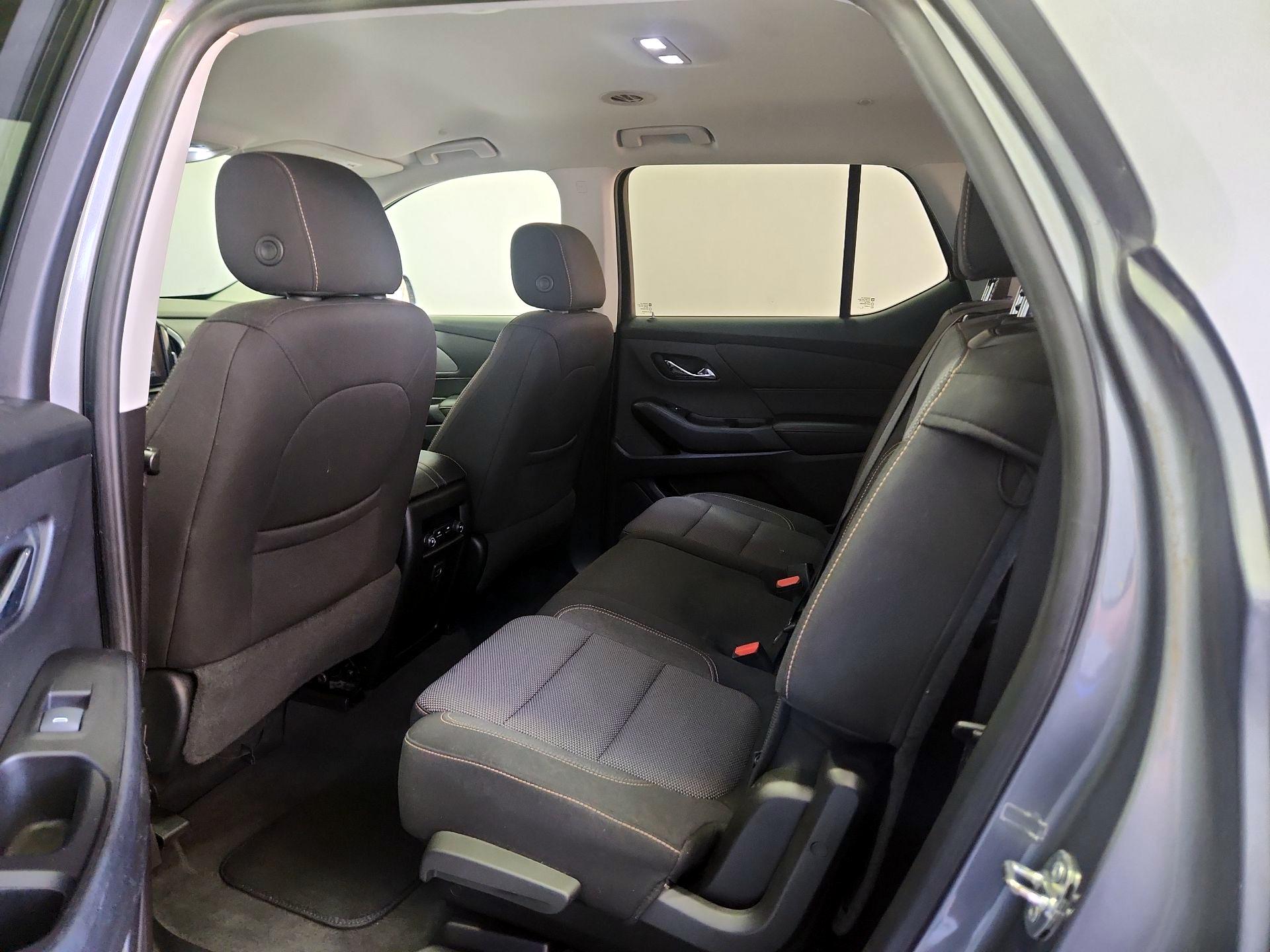 Thumbnail: 2019 Chevrolet Traverse - 19