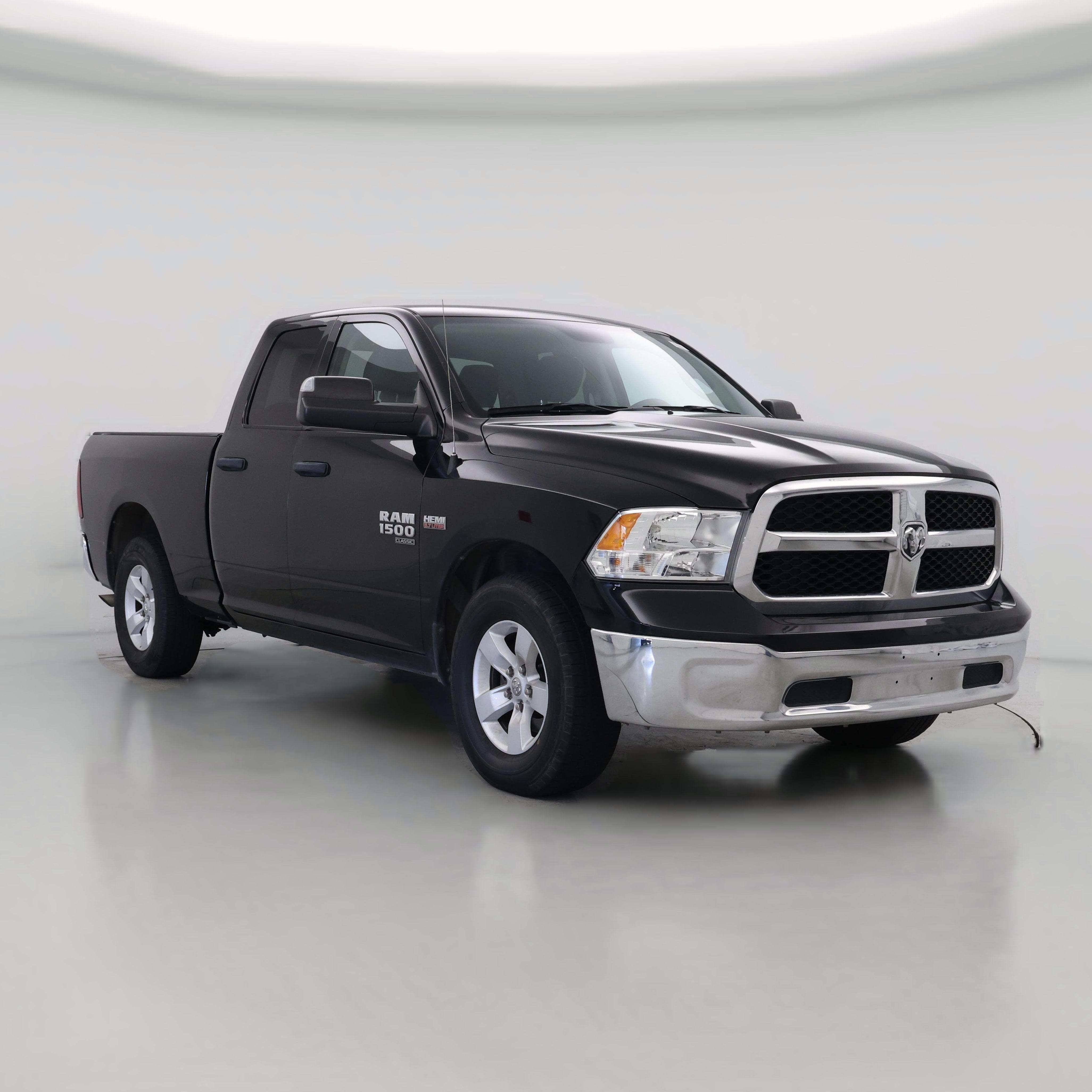 Thumbnail: 2021 RAM 1500 Classic - 1