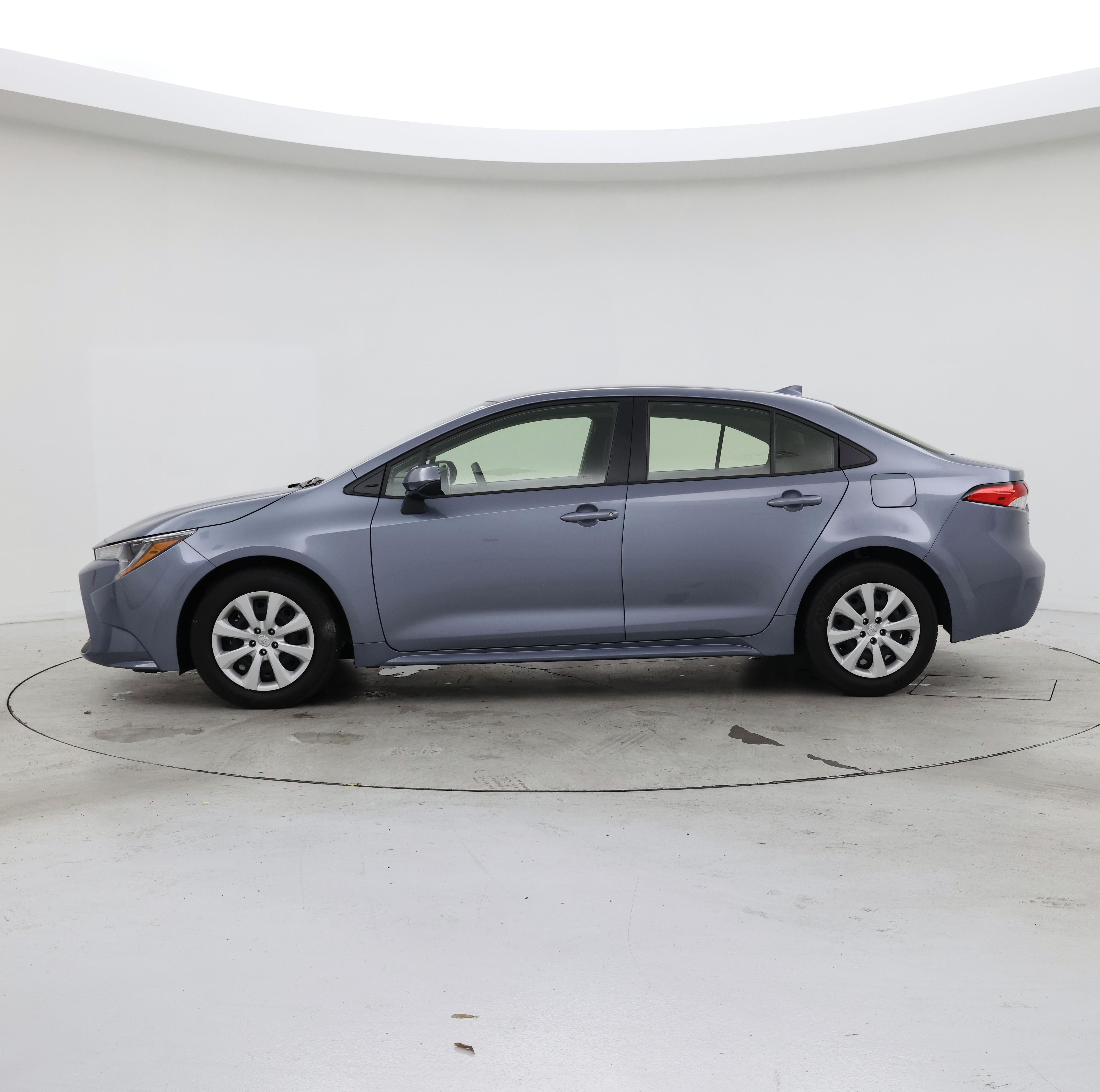 Thumbnail: 2022 Toyota Corolla - 3