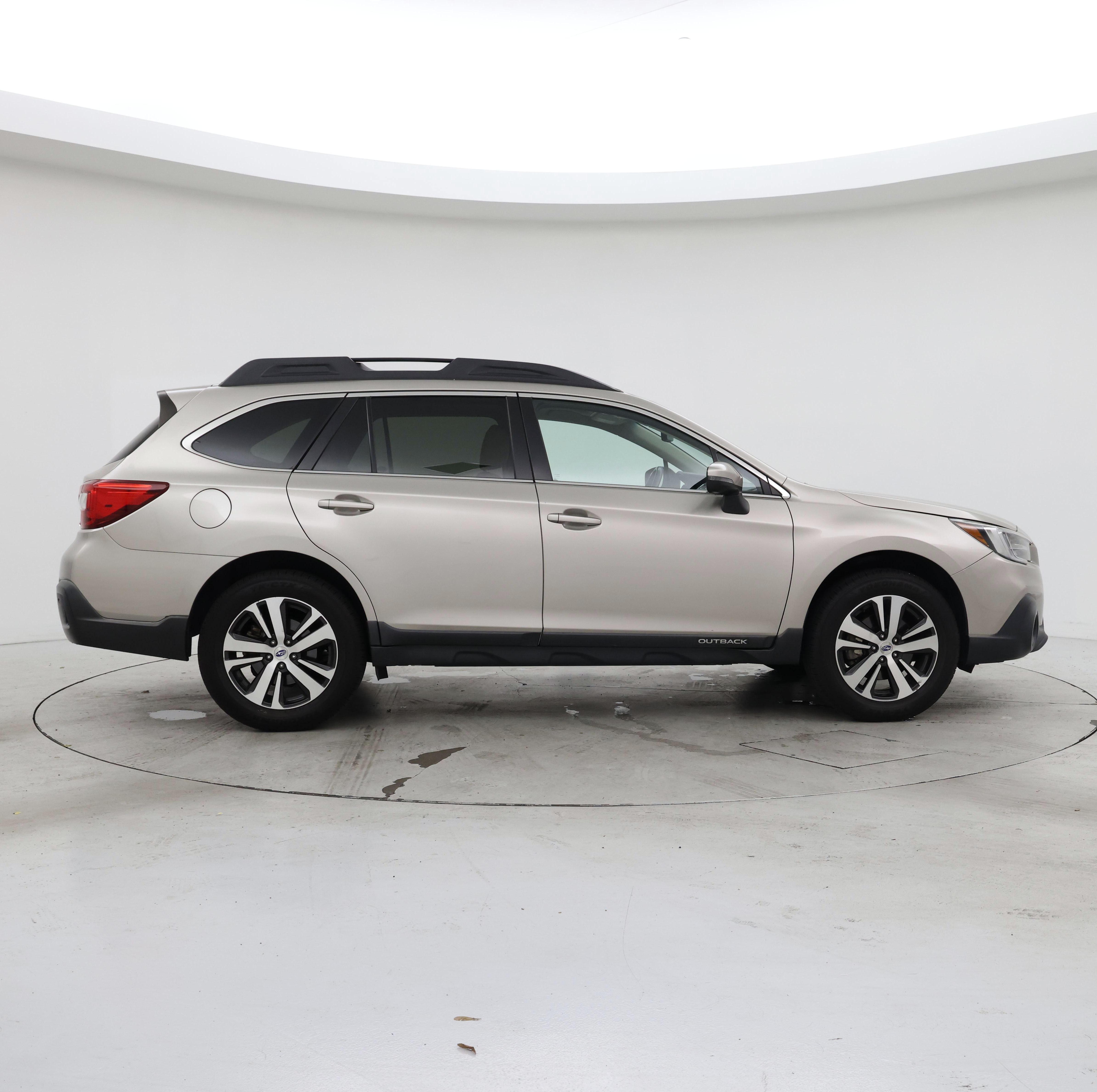 Thumbnail: 2019 Subaru Outback - 7