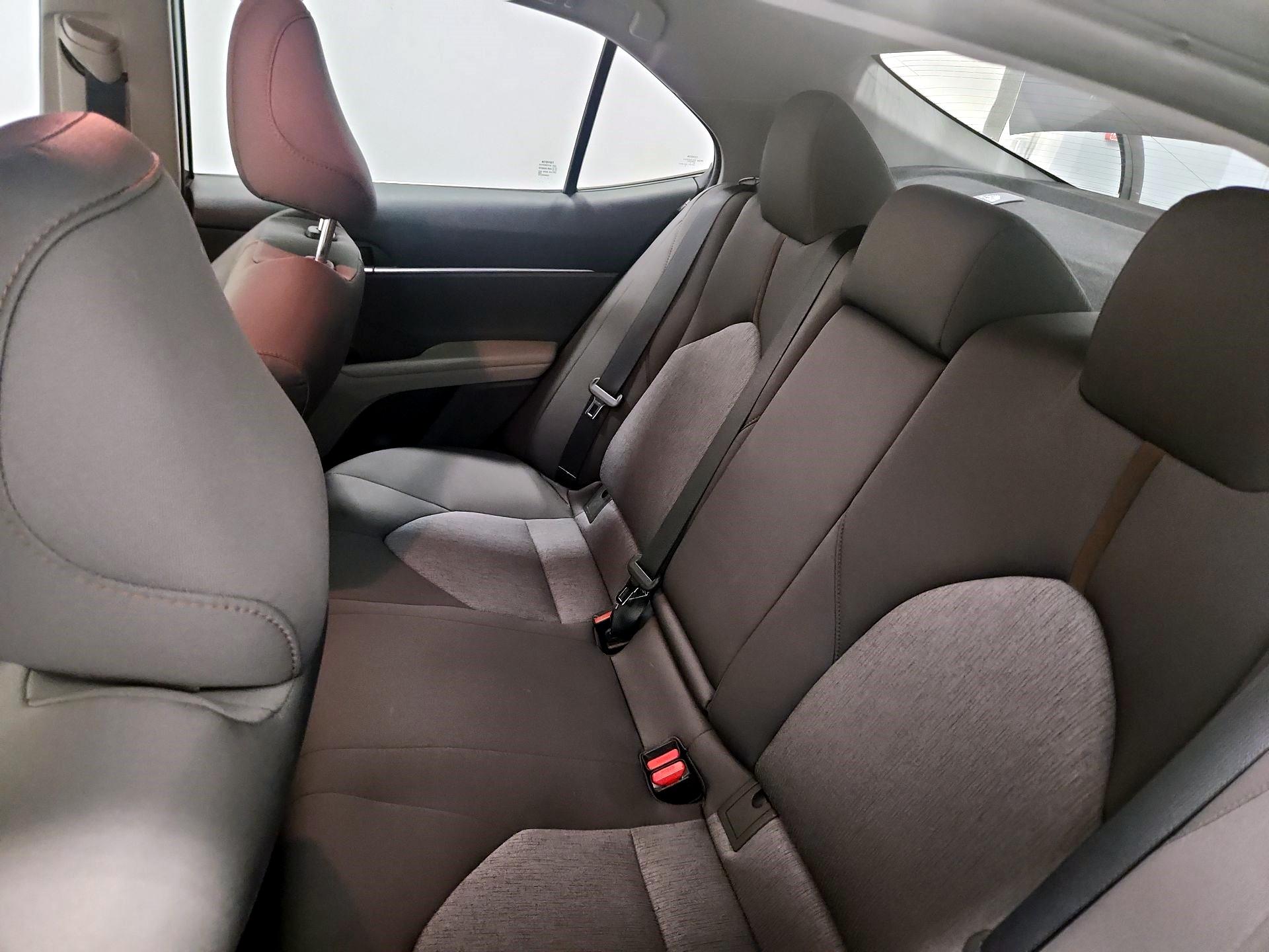 Thumbnail: 2018 Toyota Camry - 19