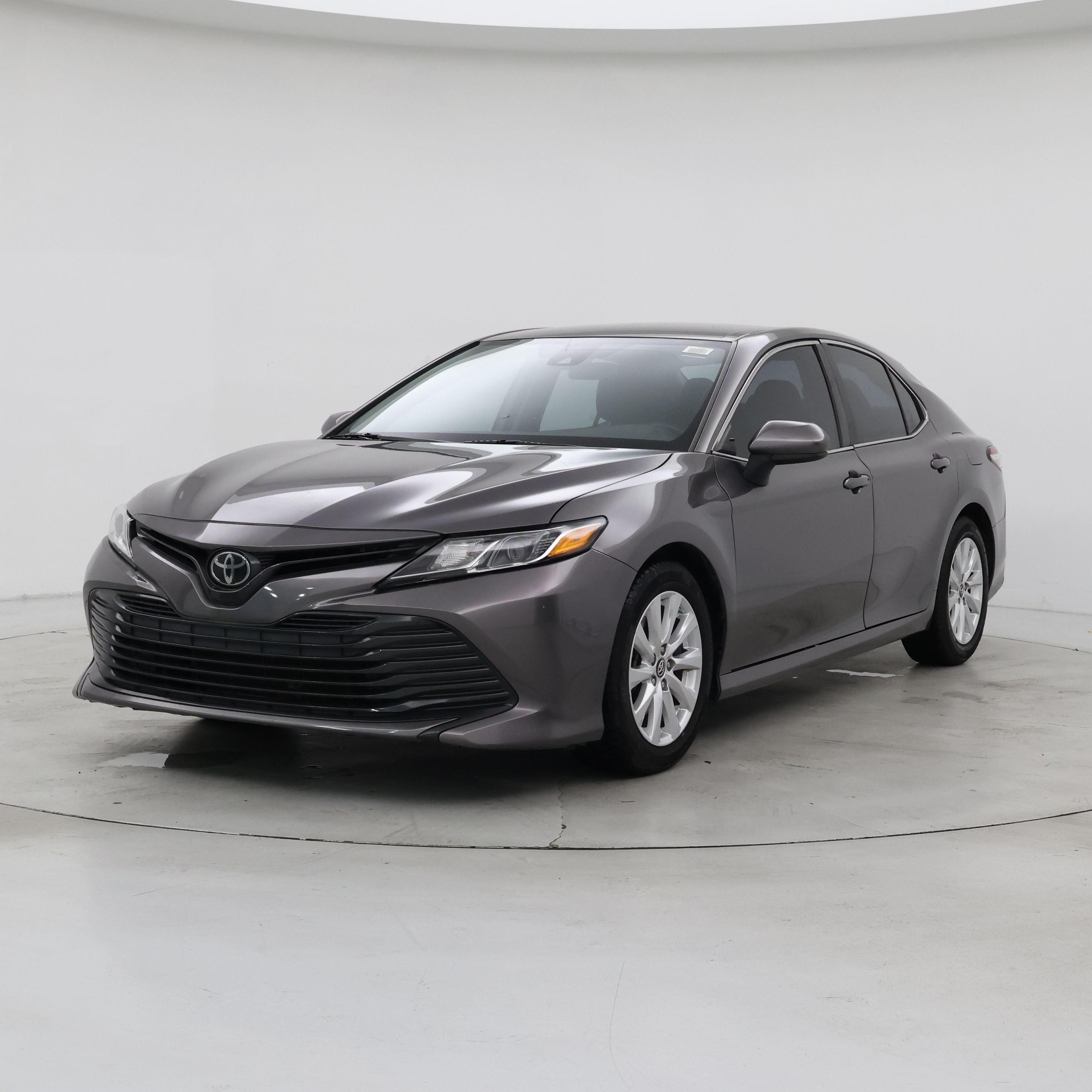 Thumbnail: 2018 Toyota Camry - 4
