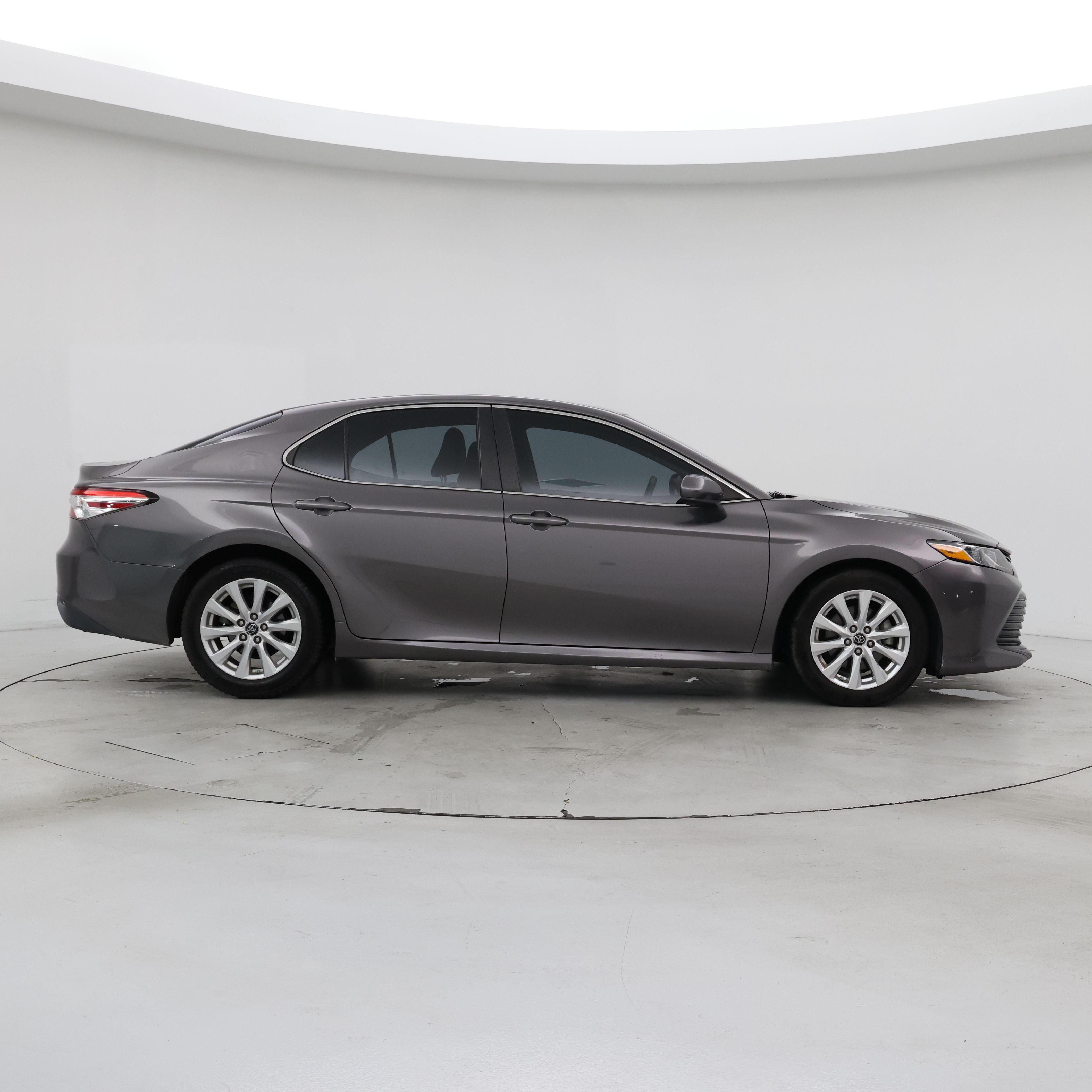 Thumbnail: 2018 Toyota Camry - 7
