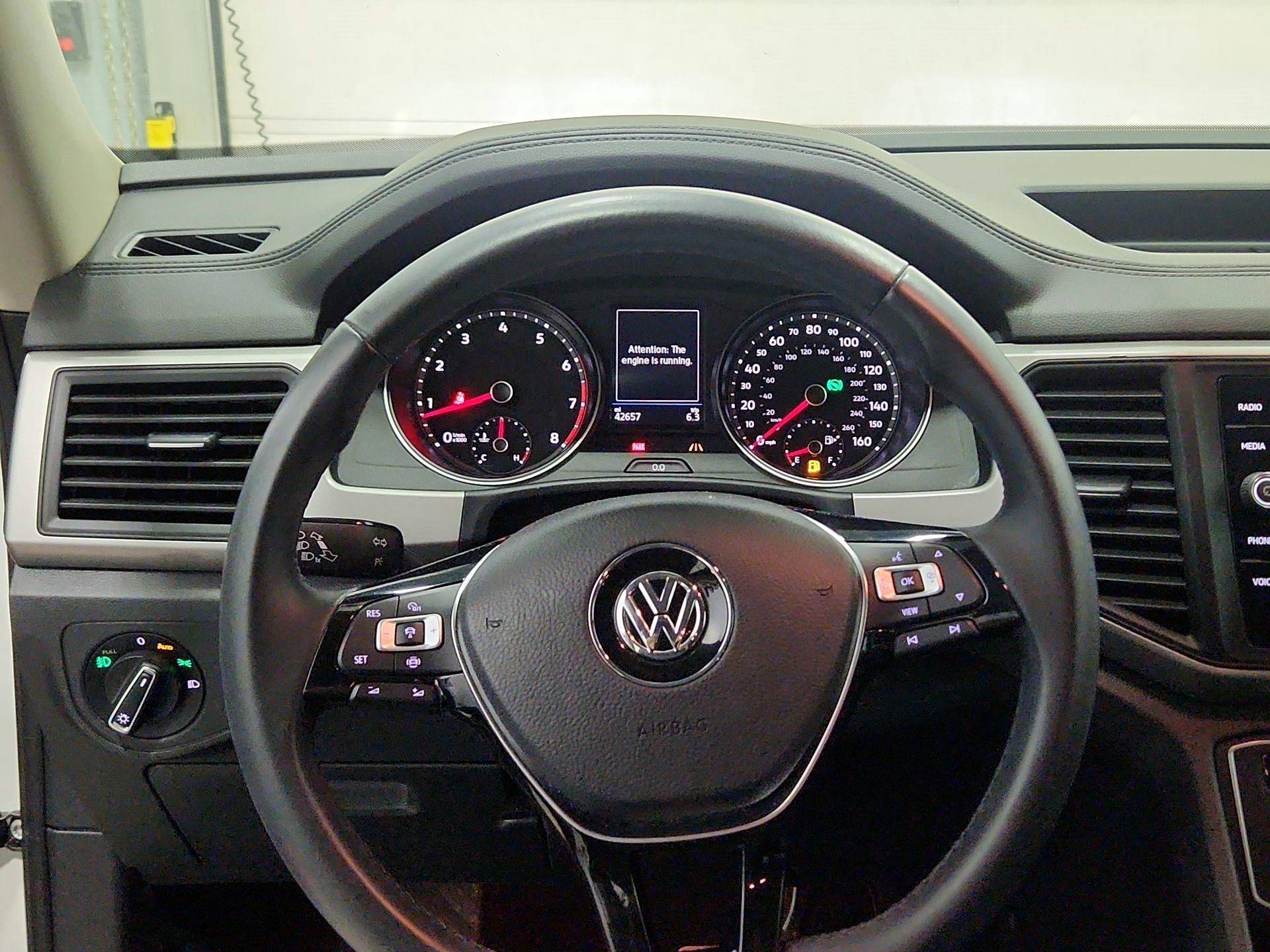 Thumbnail: 2020 Volkswagen Atlas - 10