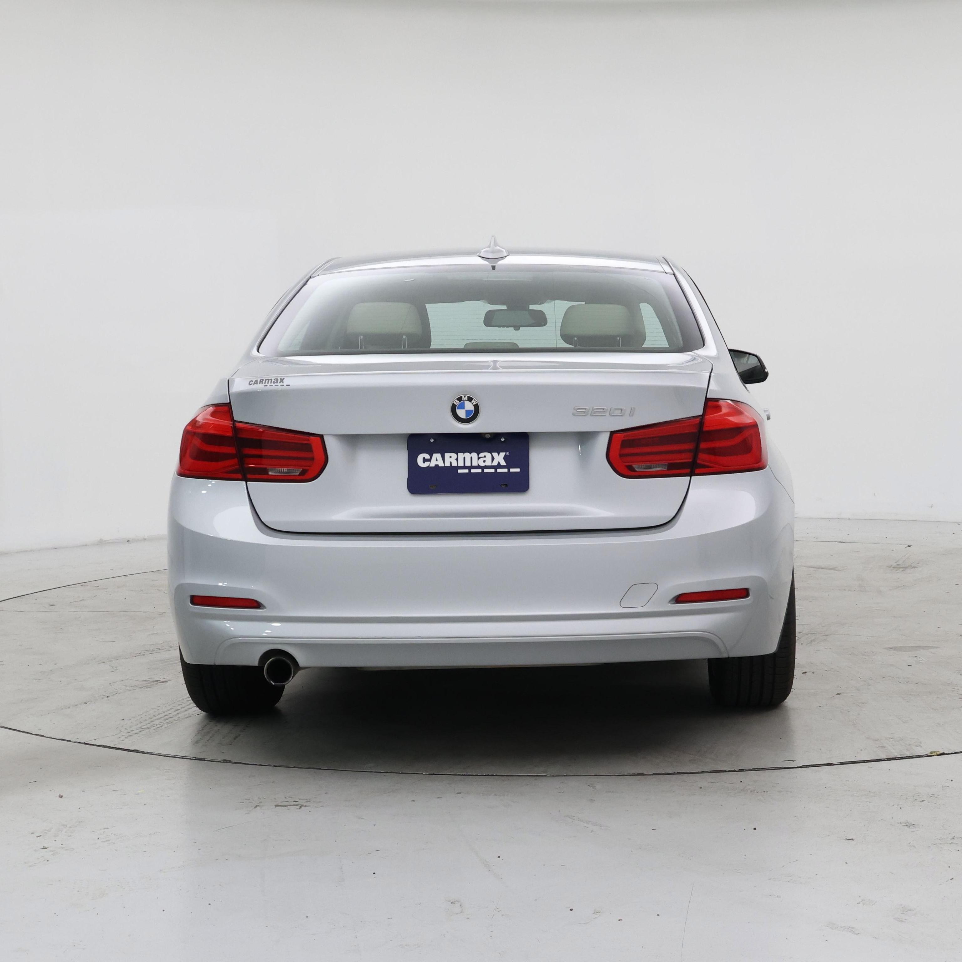 Thumbnail: 2018 BMW 3 Series - 6