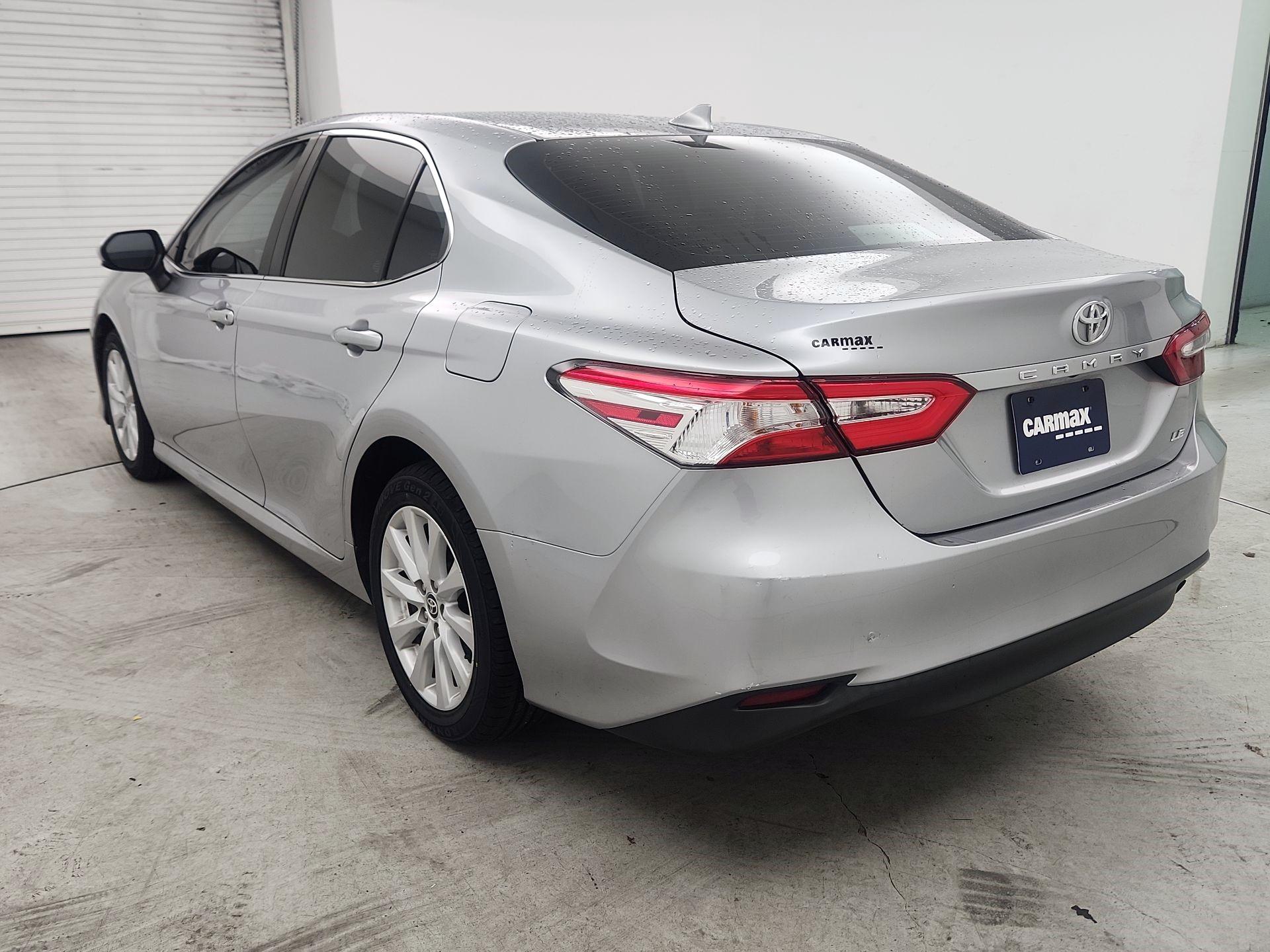 Thumbnail: 2020 Toyota Camry - 7