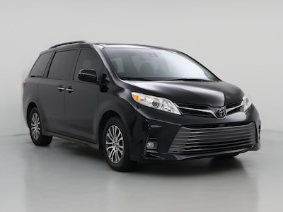 Black 2019 Toyota Sienna XLE