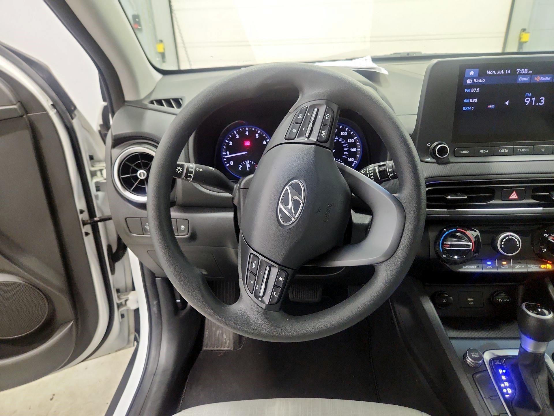 Thumbnail: 2022 Hyundai Kona - 10