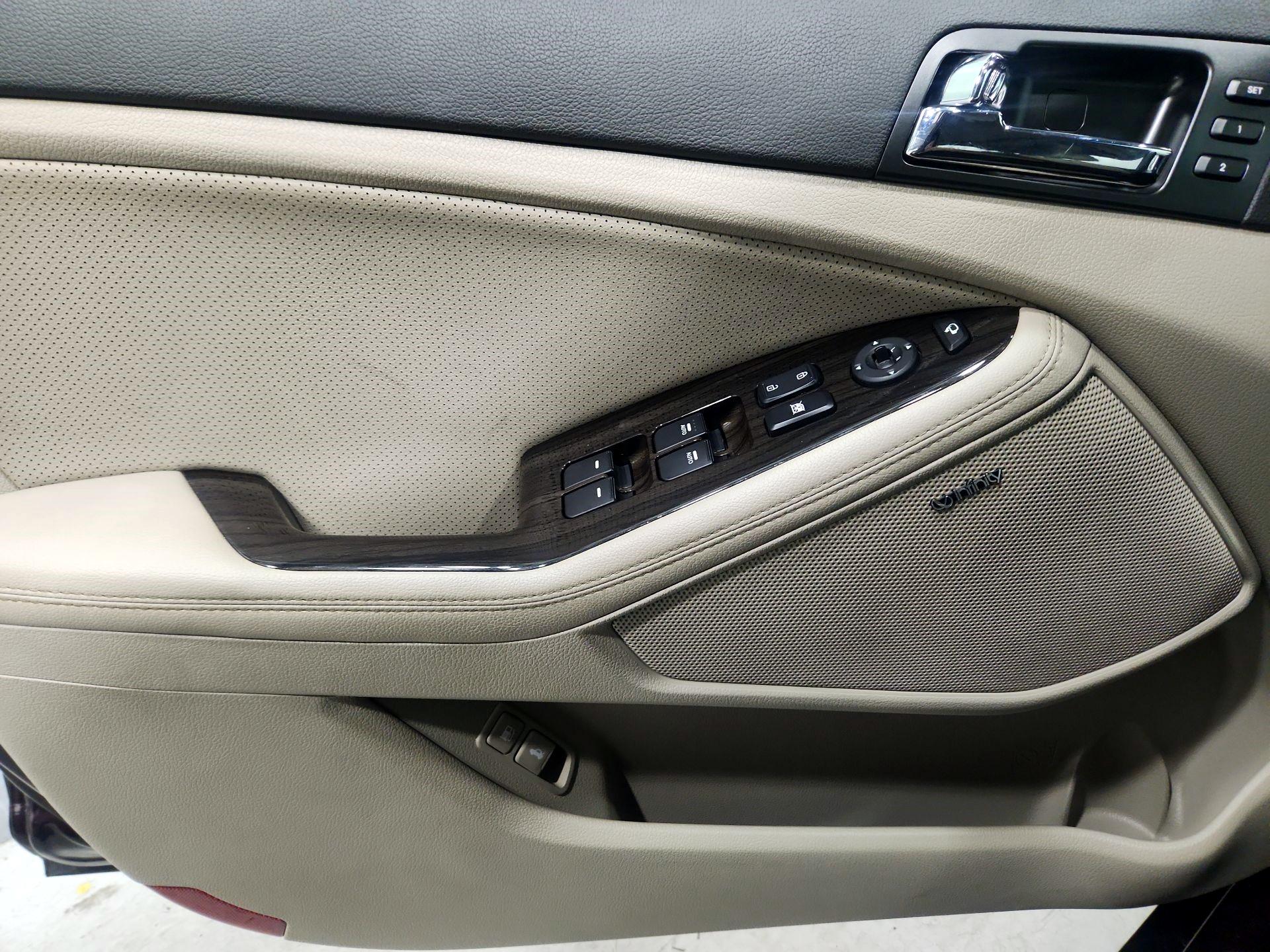 Thumbnail: 2013 Kia Optima - 12