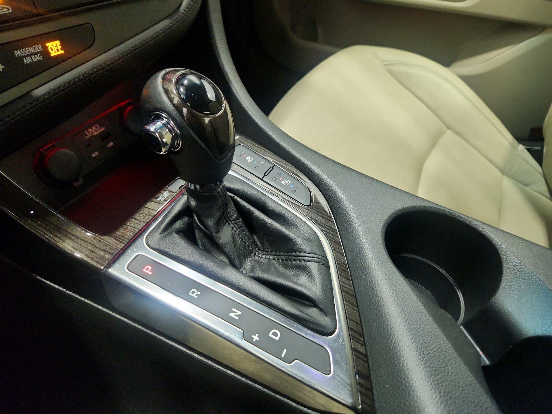 Thumbnail: 2013 Kia Optima - 17