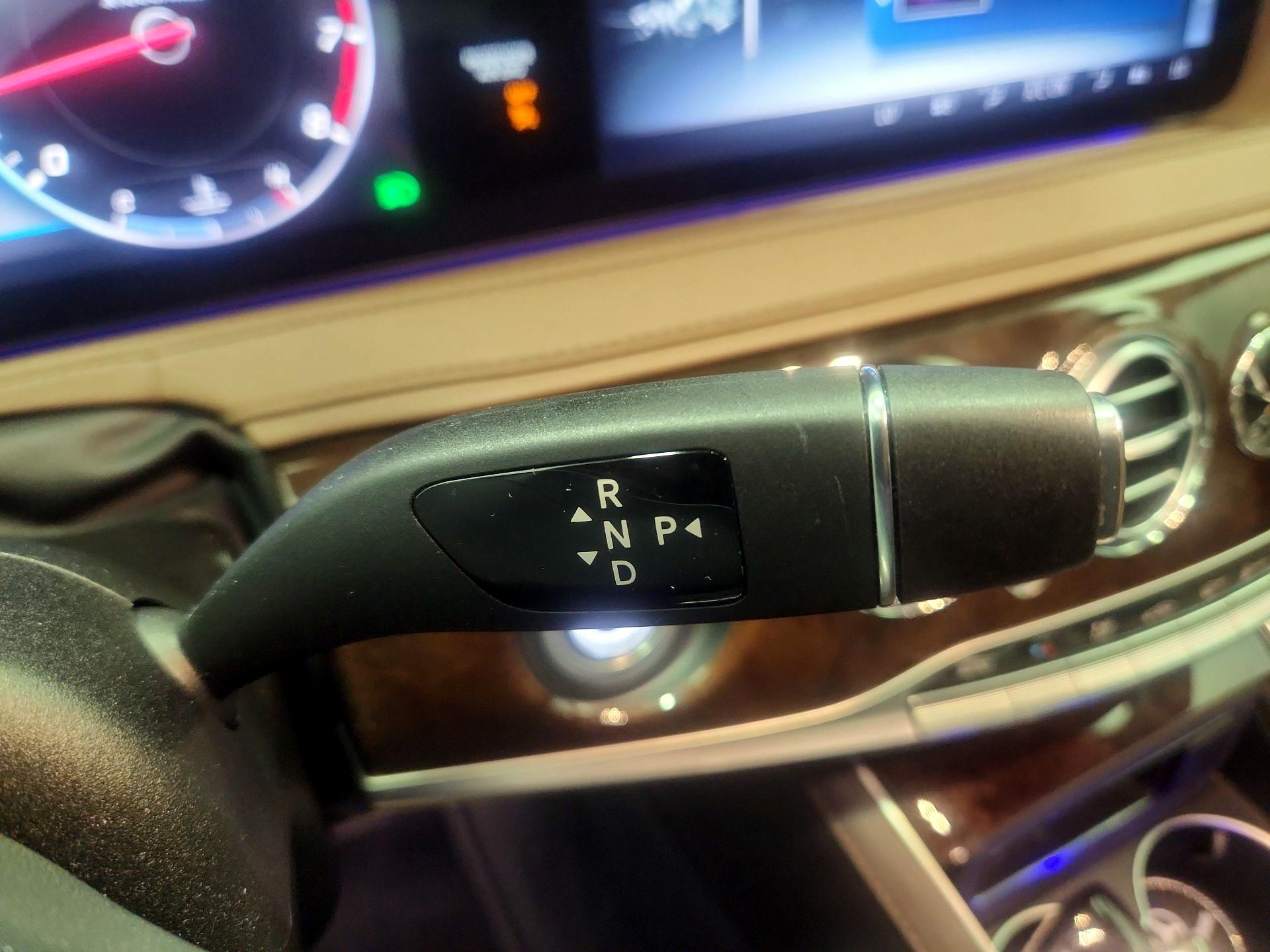 Thumbnail: 2020 Mercedes-Benz S-Class - 18