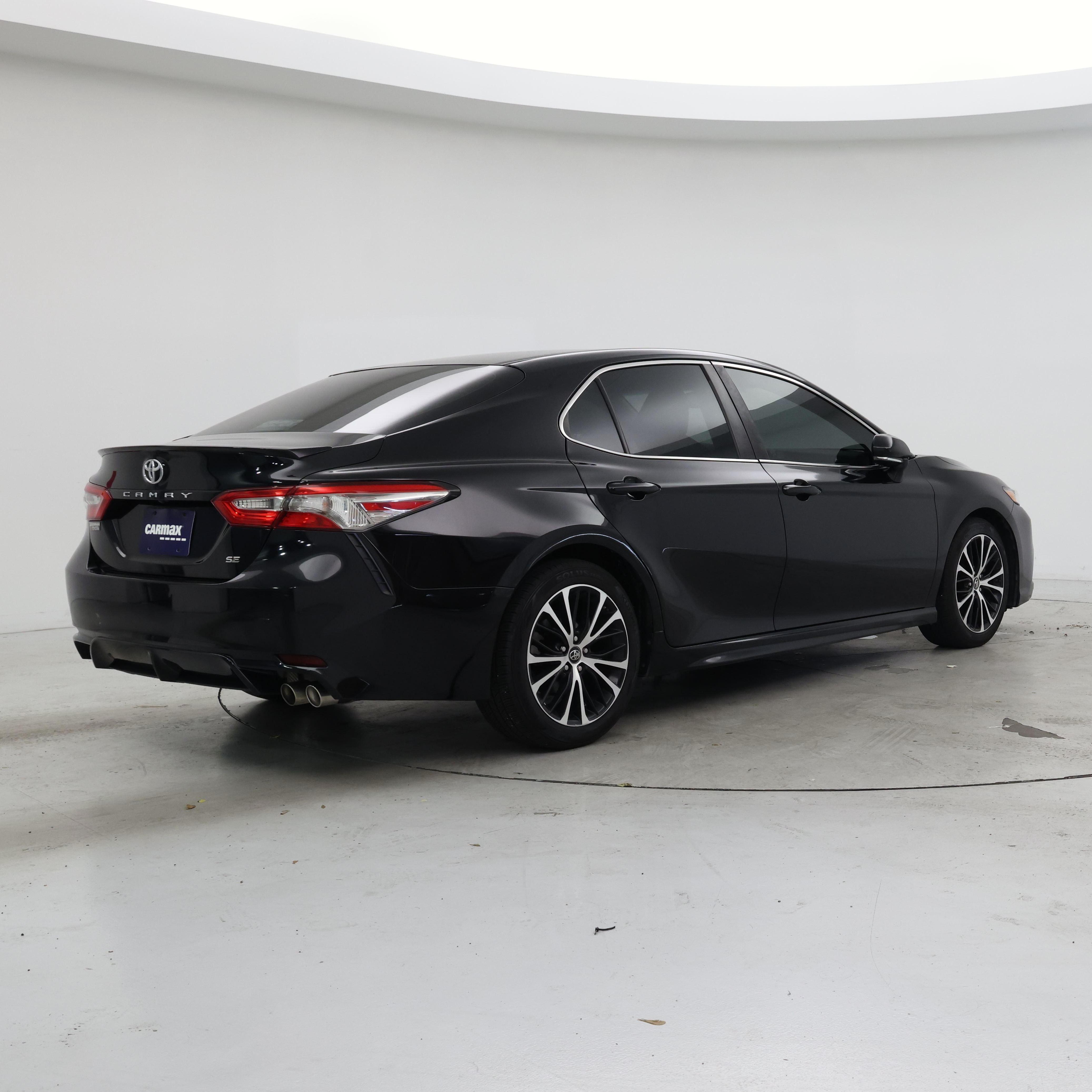 Thumbnail: 2018 Toyota Camry - 8