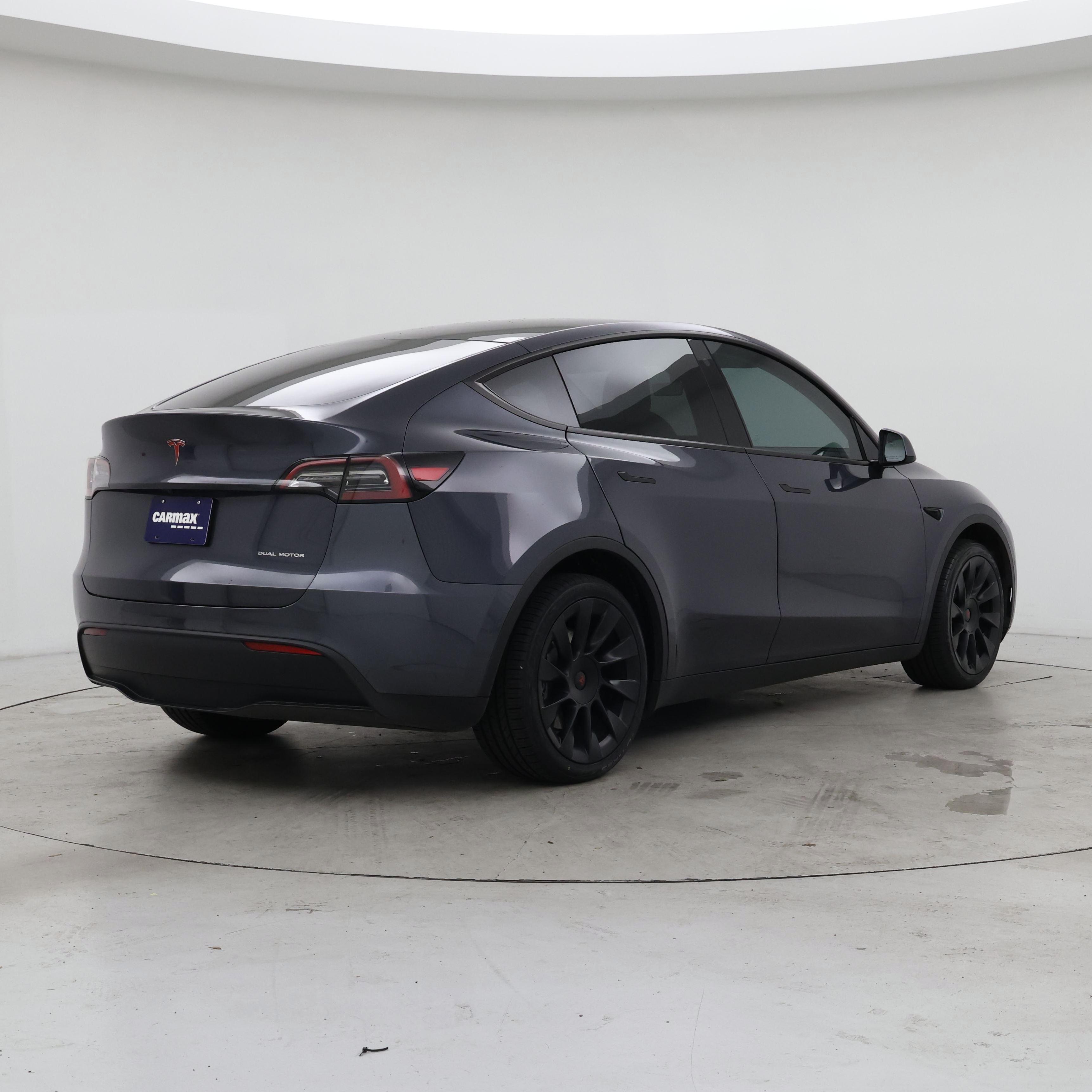 Thumbnail: 2022 Tesla Model Y - 8