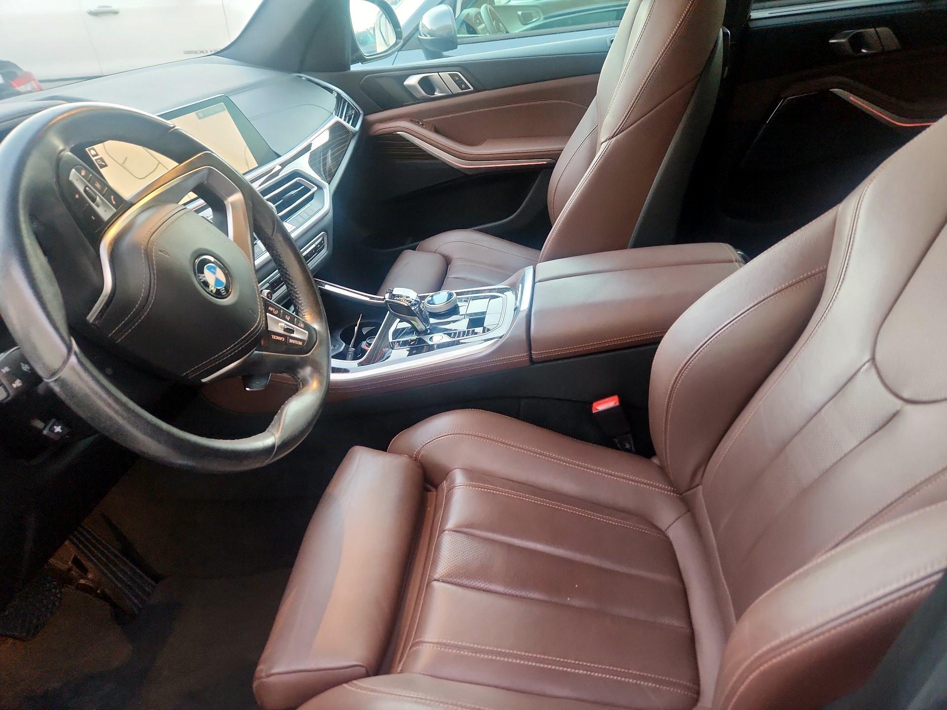 Thumbnail: 2021 BMW X5 - 11