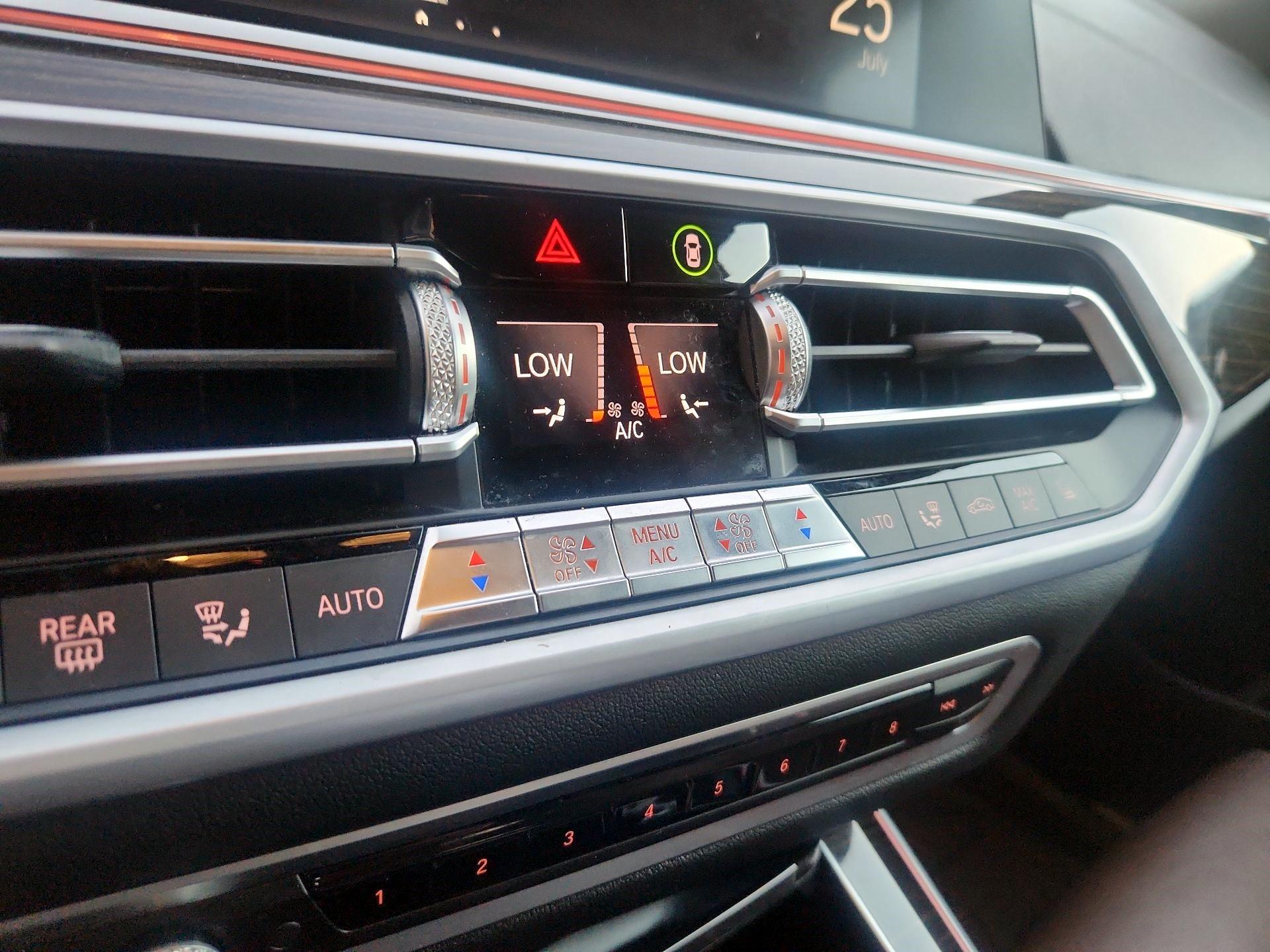 Thumbnail: 2021 BMW X5 - 17