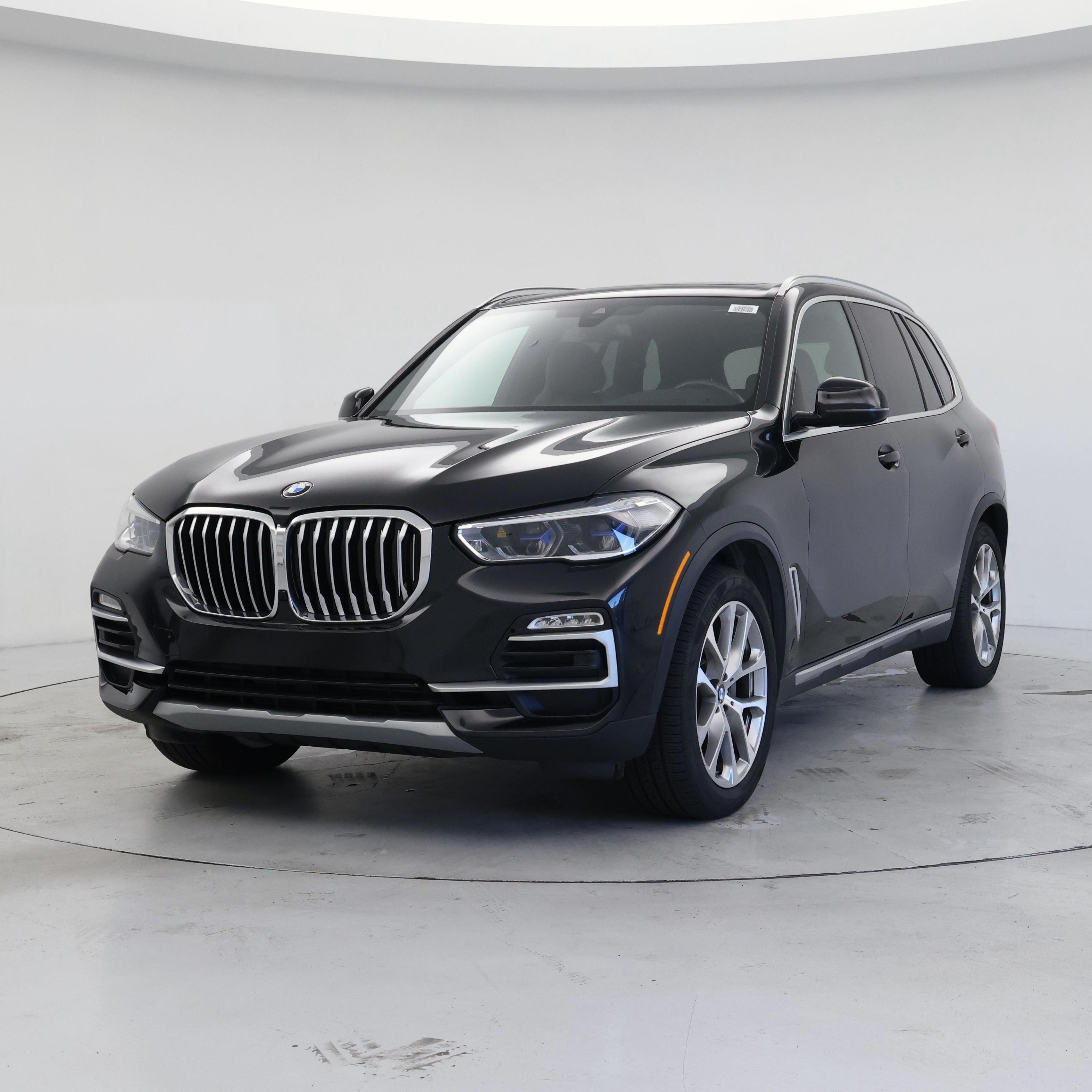 Thumbnail: 2021 BMW X5 - 4