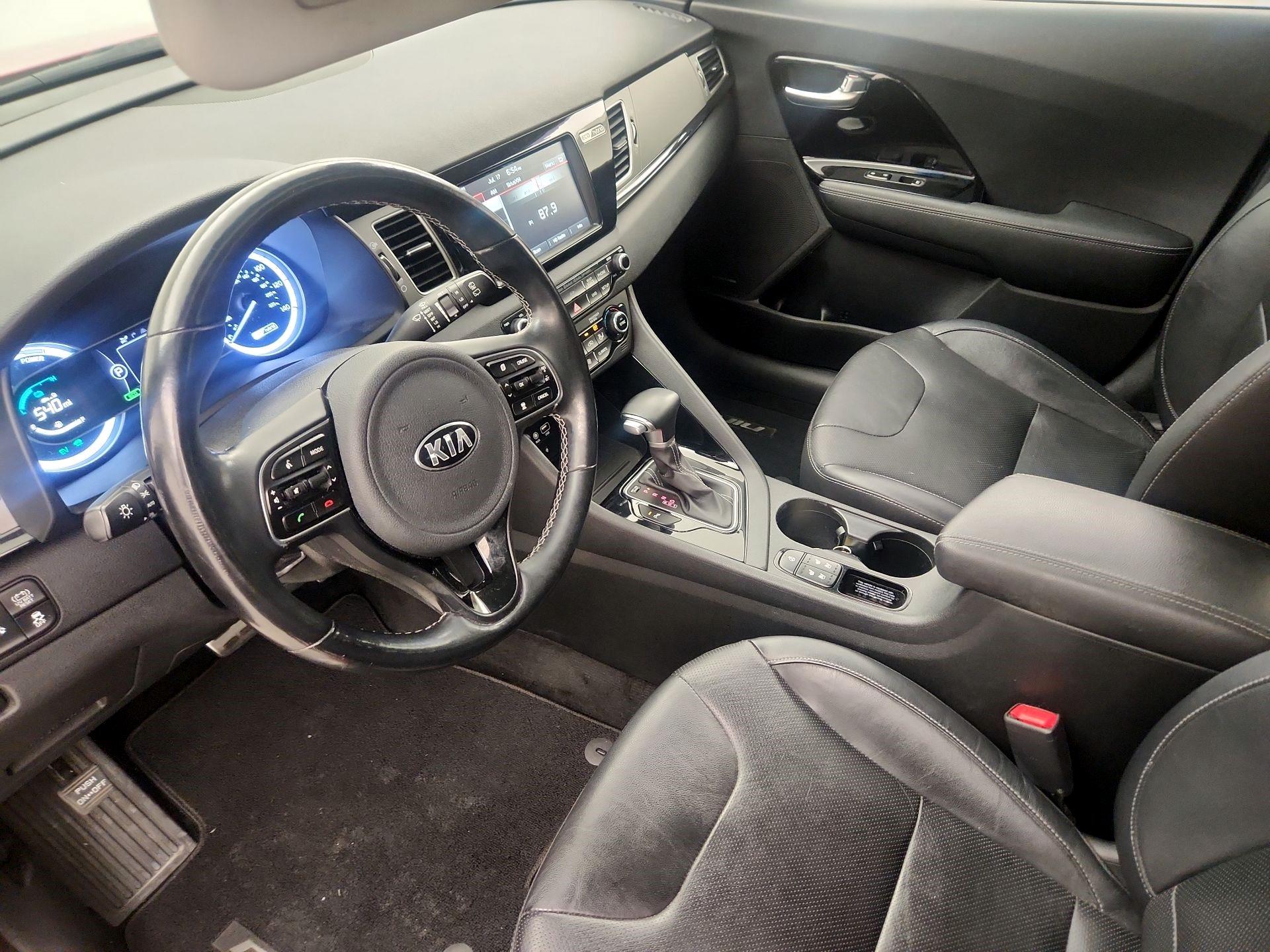 Thumbnail: 2018 Kia Niro - 11