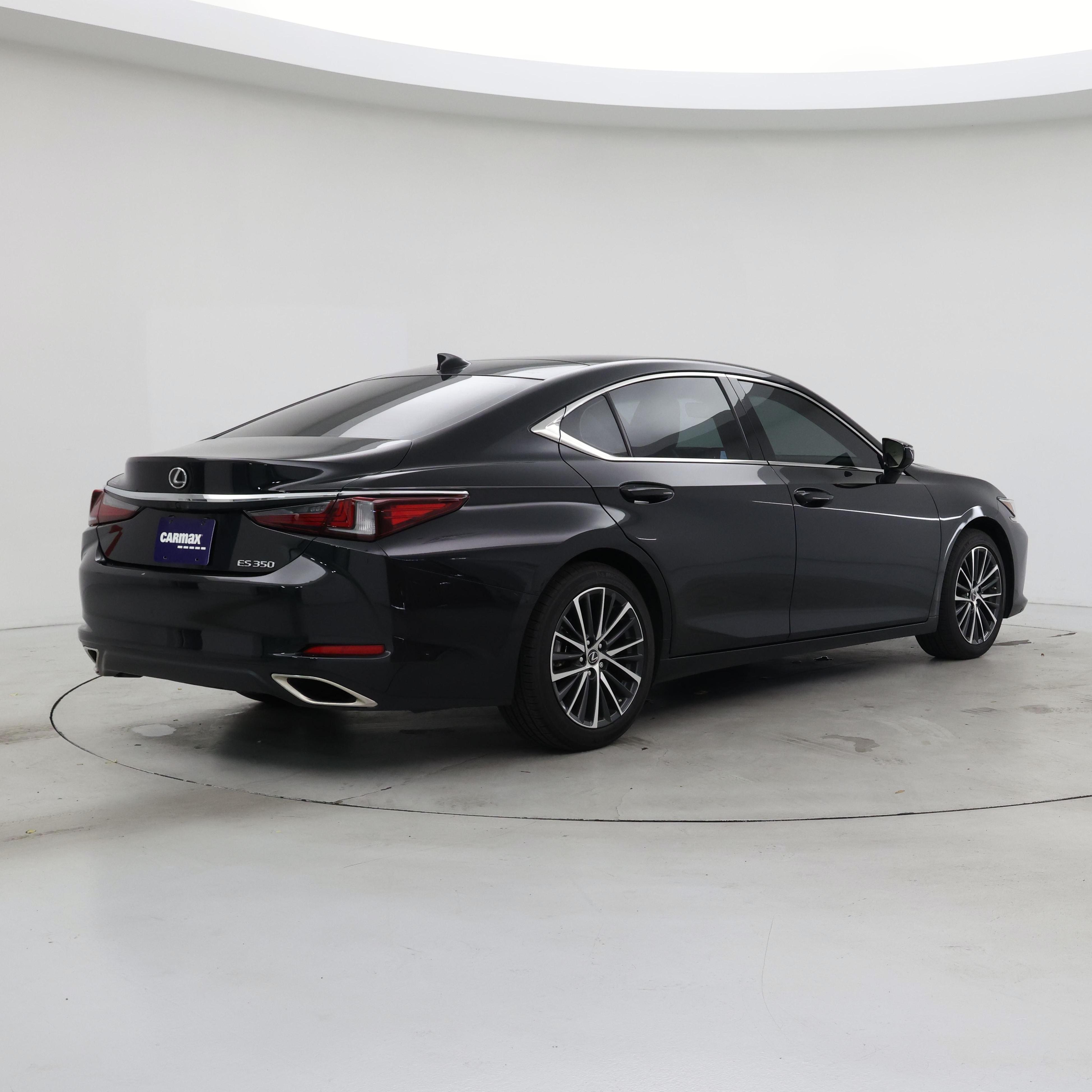 Thumbnail: 2025 Lexus ES - 8