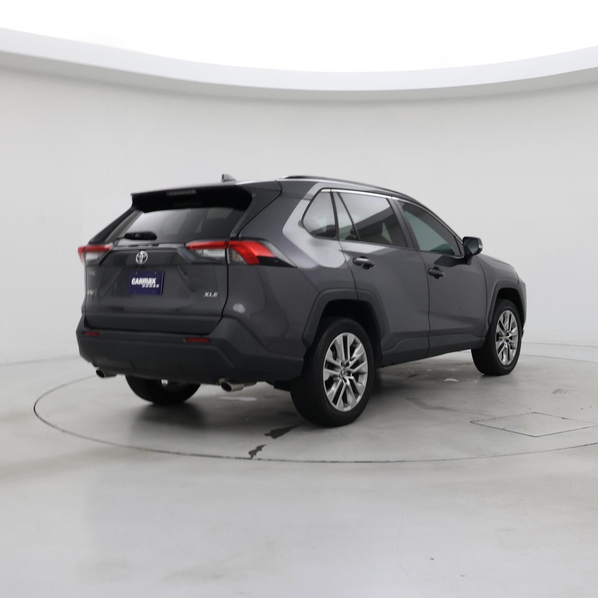 Thumbnail: 2023 Toyota RAV4 - 8