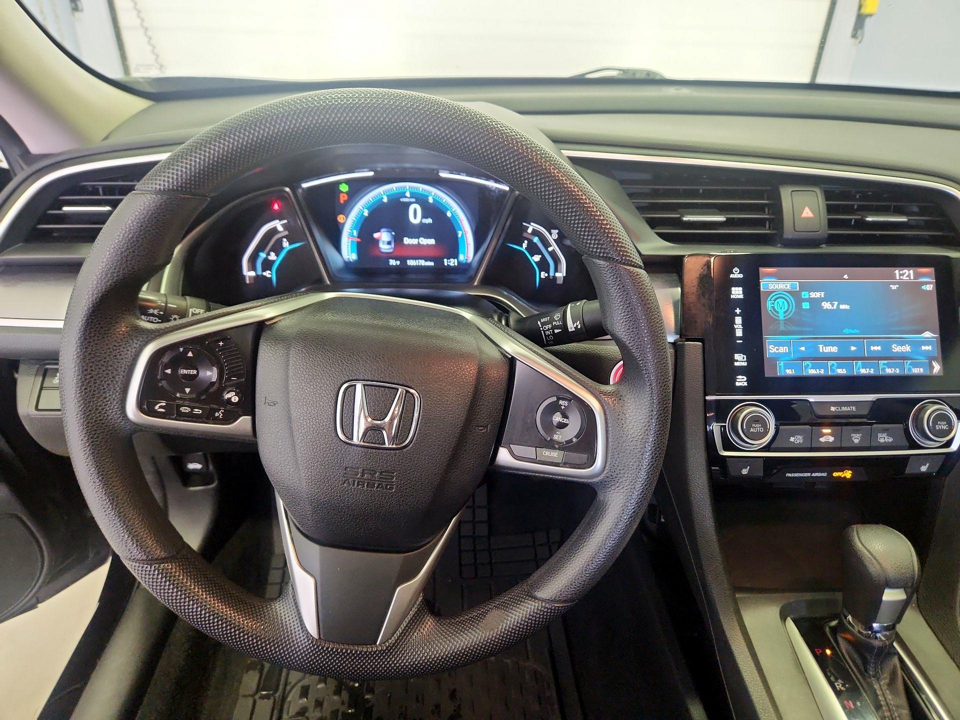 Thumbnail: 2017 Honda Civic - 9