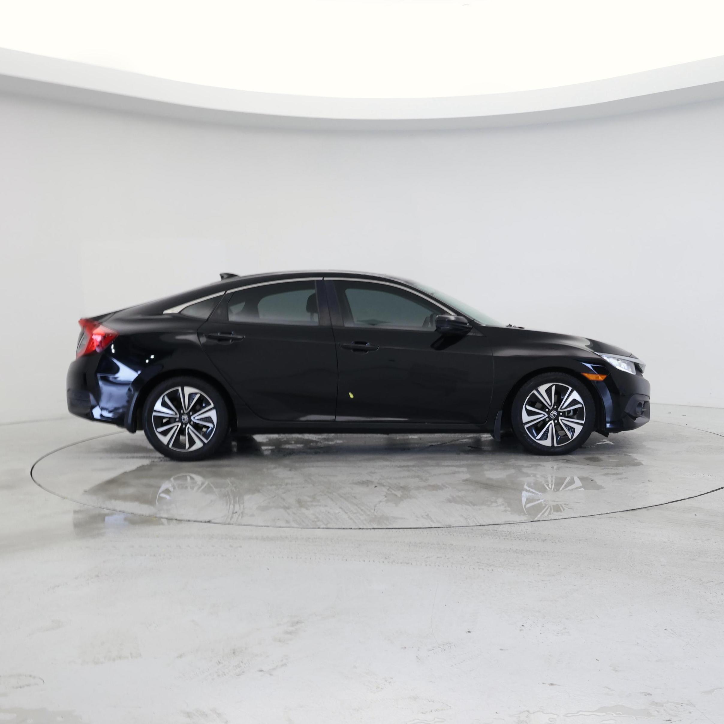 Thumbnail: 2017 Honda Civic - 7