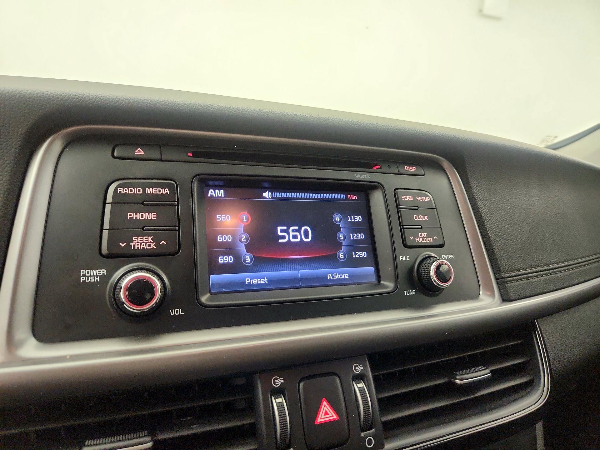 Thumbnail: 2016 Kia Optima - 15