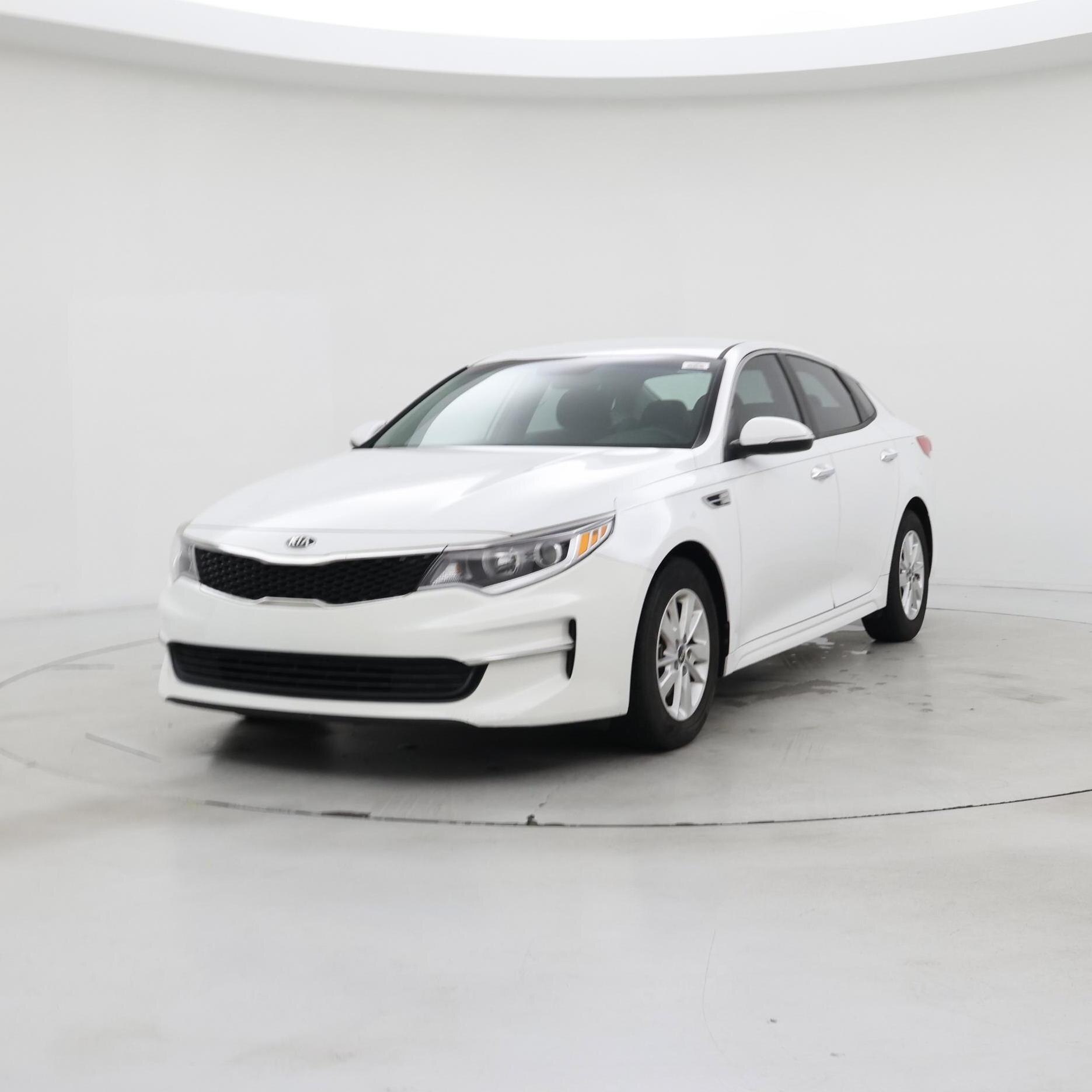 Thumbnail: 2016 Kia Optima - 4