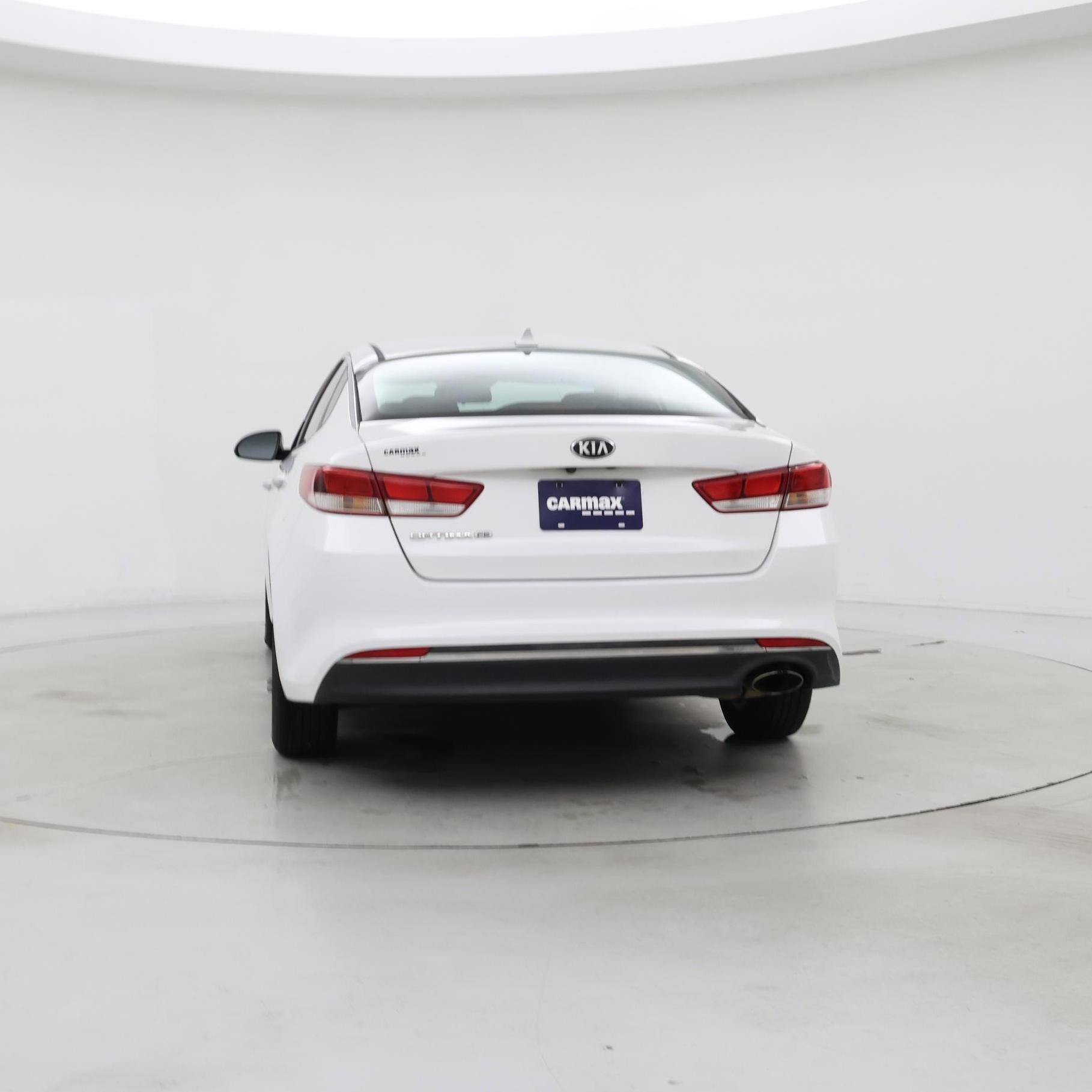 Thumbnail: 2016 Kia Optima - 6