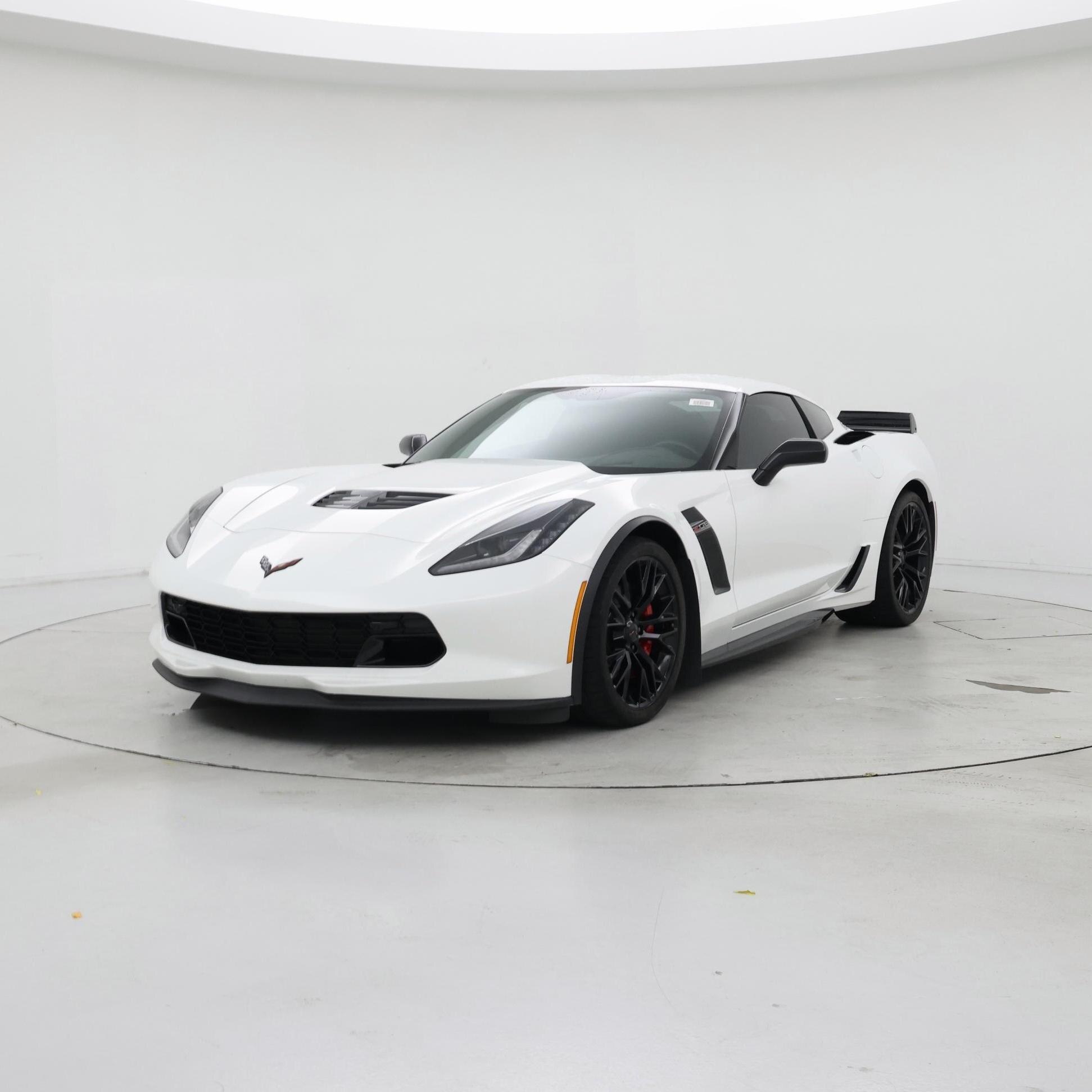 Thumbnail: 2017 Chevrolet Corvette - 4