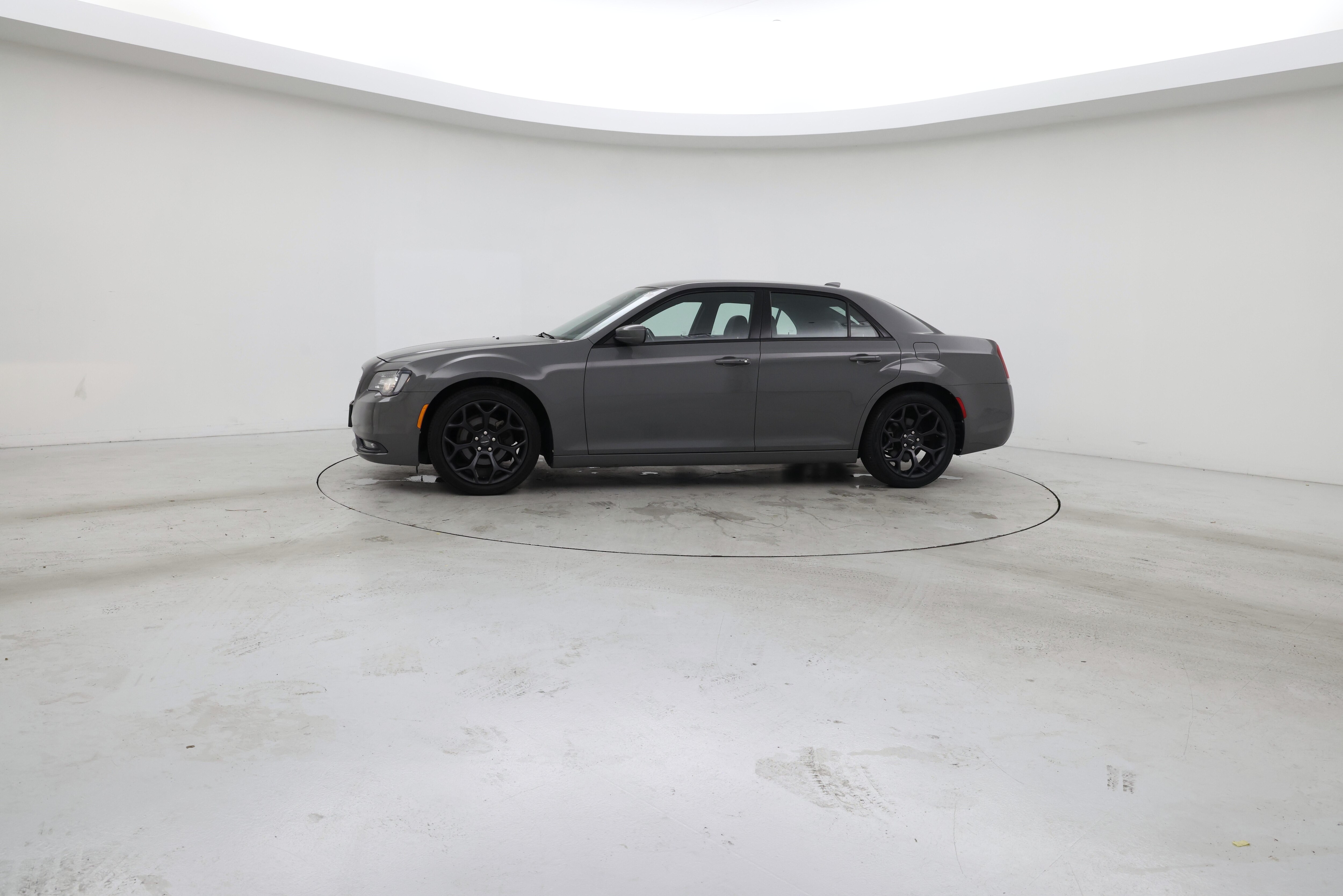 Thumbnail: 2019 Chrysler 300 - 4