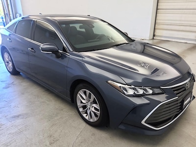 Gray 2019 Toyota Avalon XLE