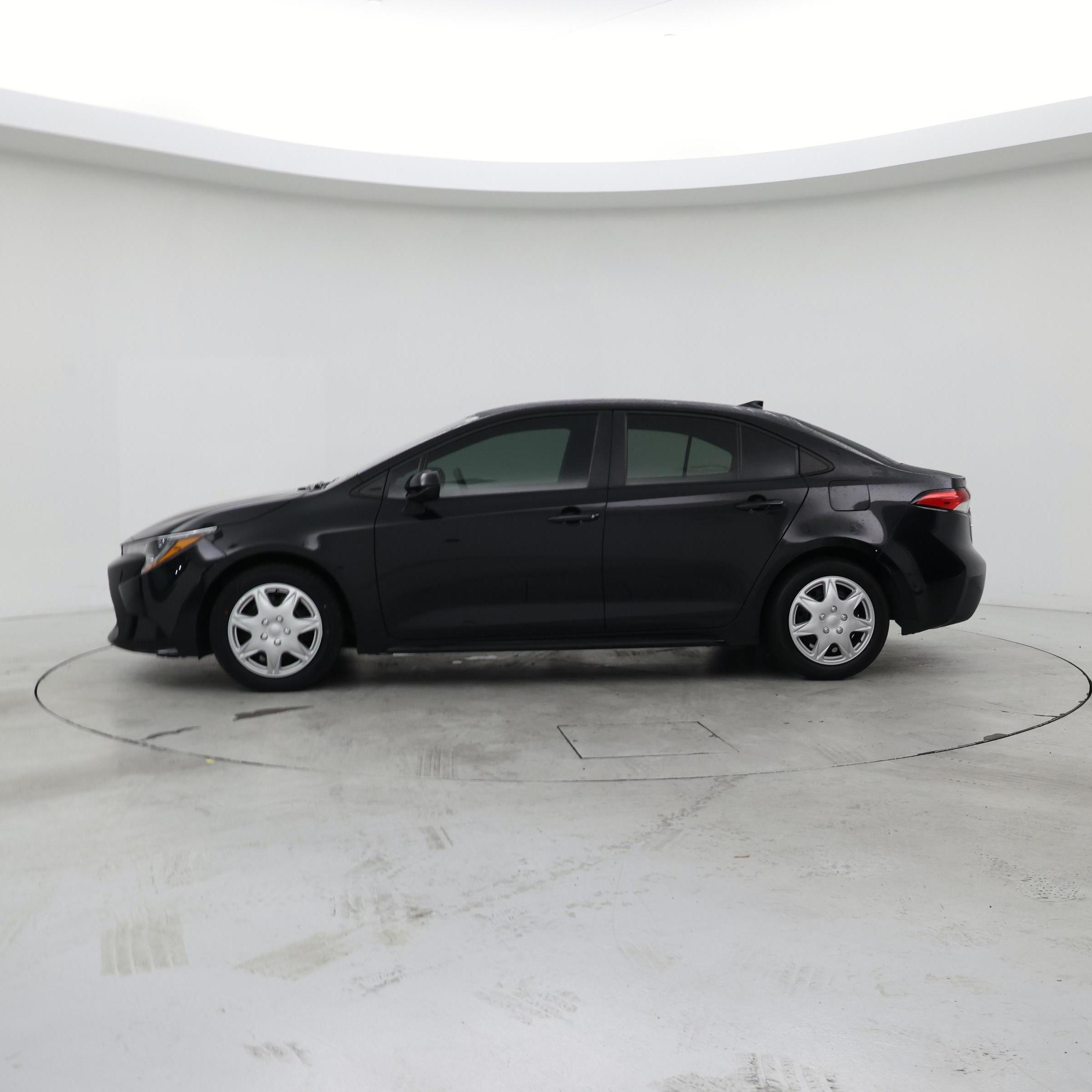Thumbnail: 2022 Toyota Corolla - 3